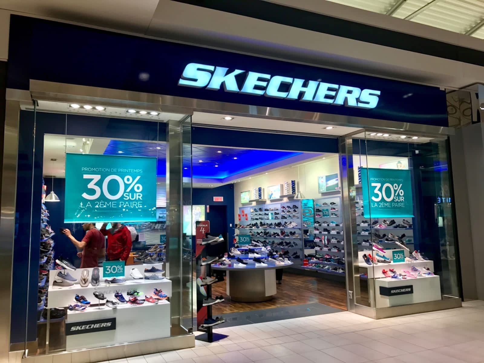 magasin skechers montréal