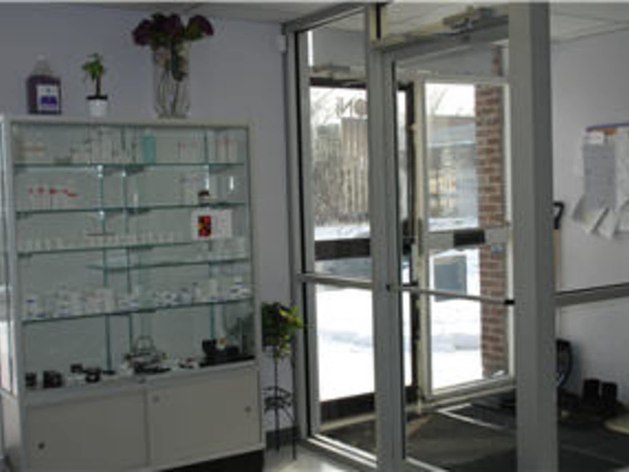 photo The Ontario Nail Institute