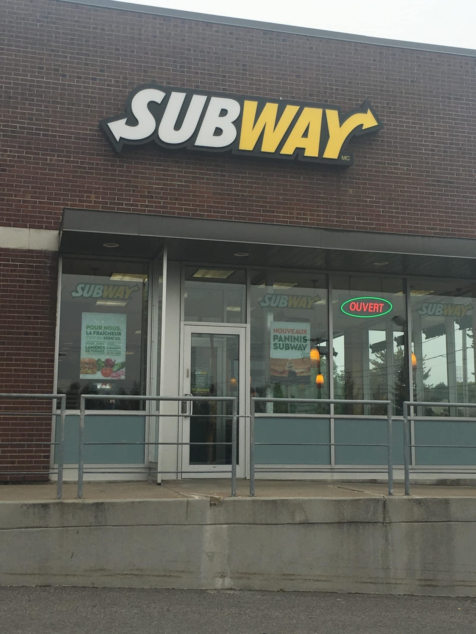 Subway - Opening Hours - 1065 Pie-Xi Blvd. North, Val Belair, QC