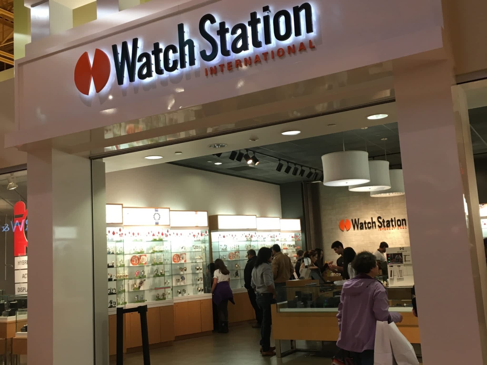 photo Watch Station