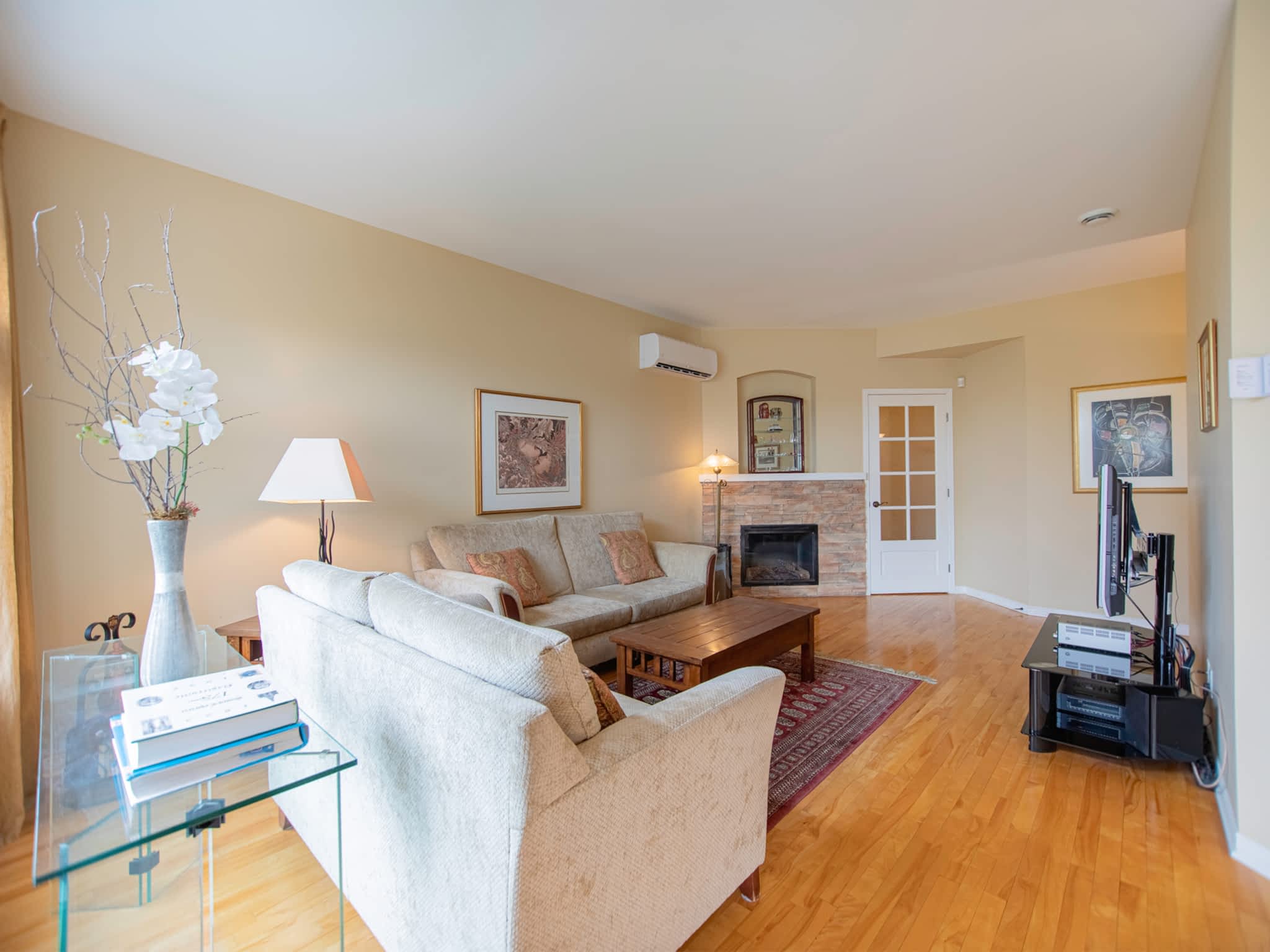 photo Re/Max Signature: Jessica Fournier, Courtier immobilier Boucherville