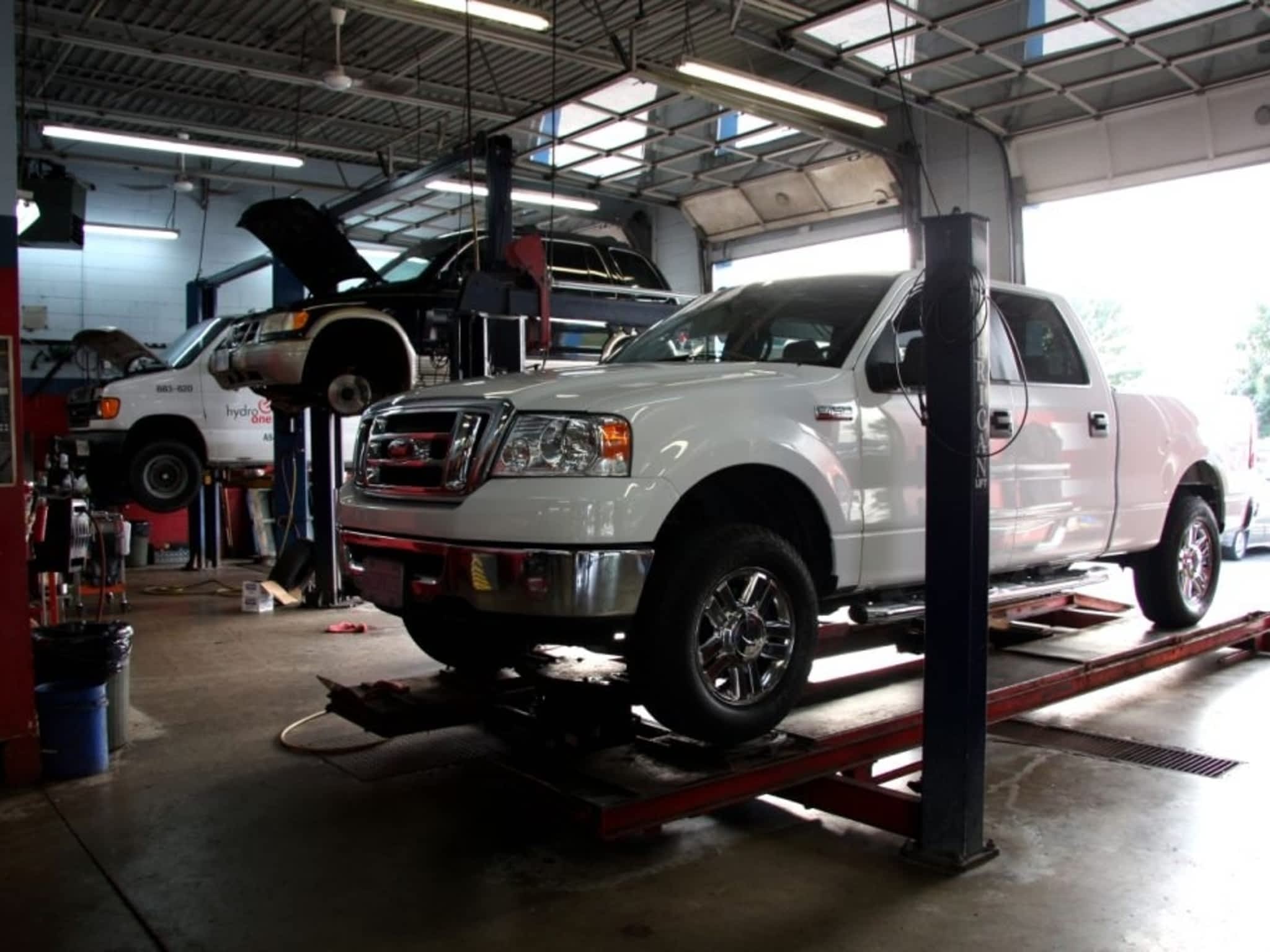 photo R & G Auto Center