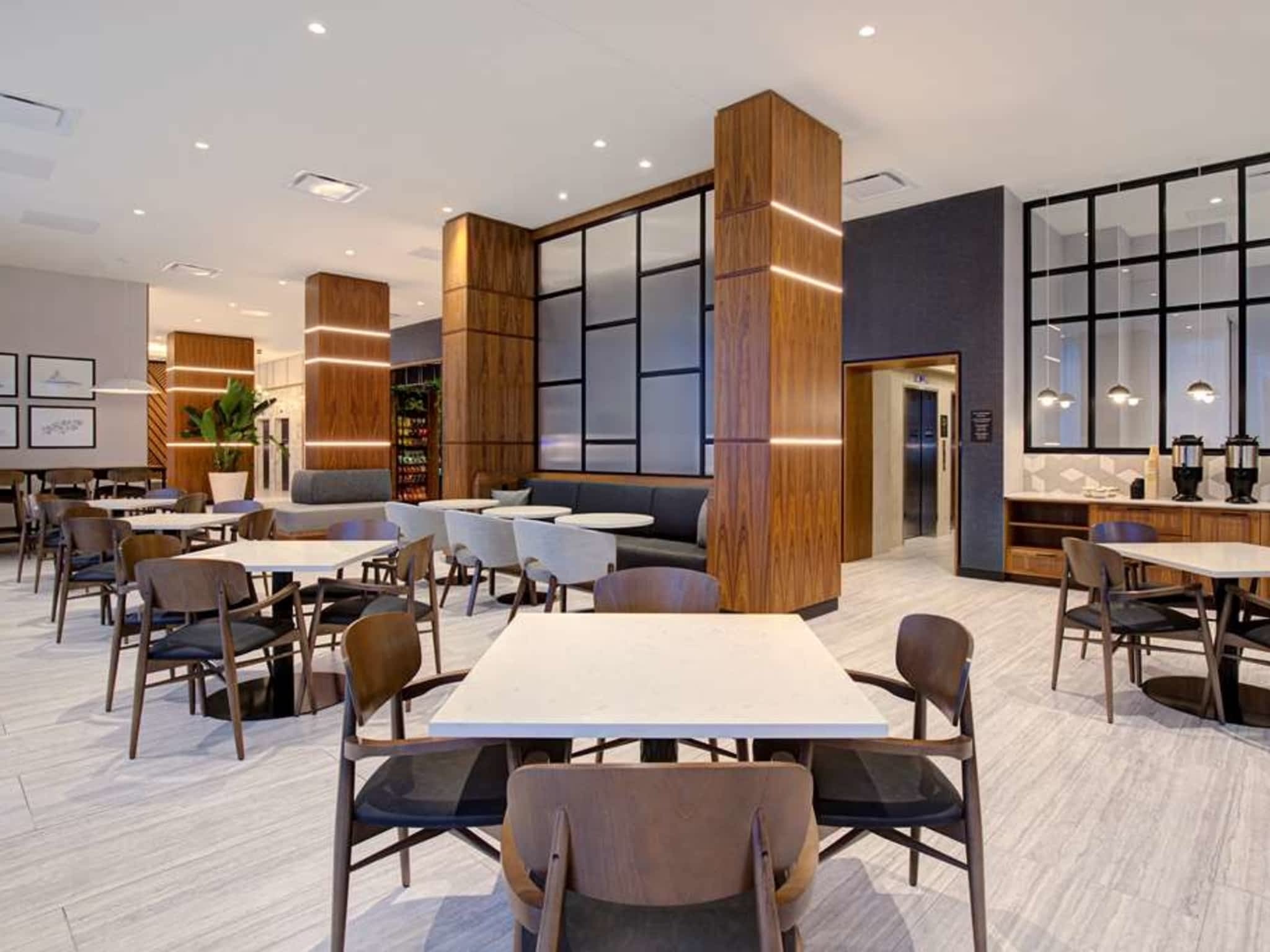 photo Homewood Suites by Hilton Montreal Downtown