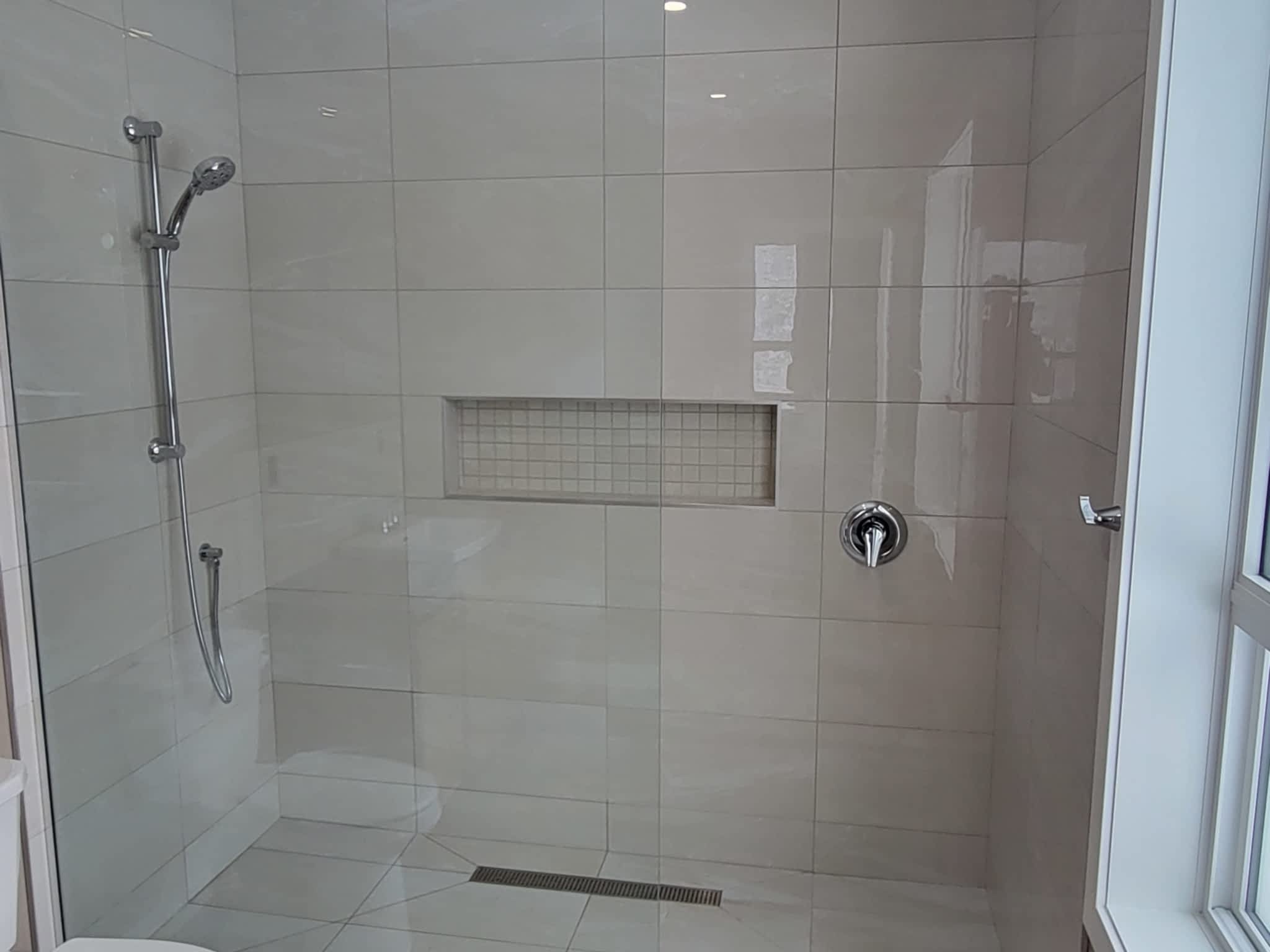 photo Clear-Cut Tile