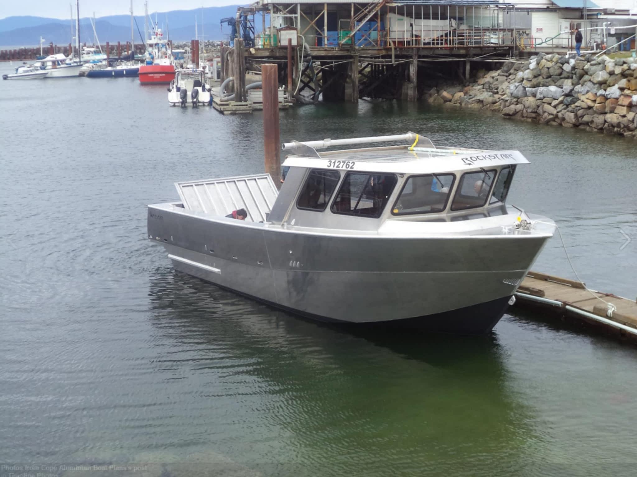 photo Walker Custom Aluminum Boats