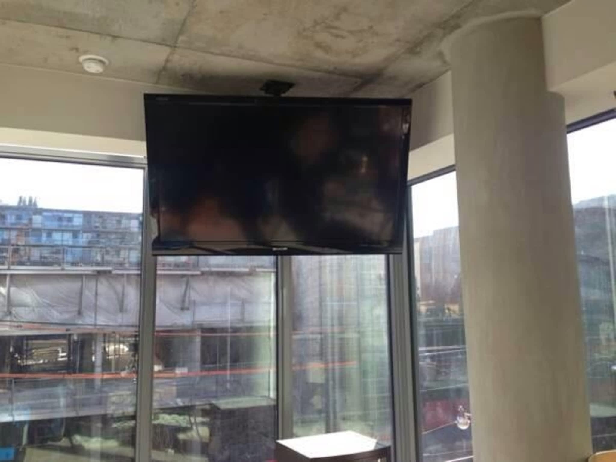 photo Cable Tech - TV Wall Mount