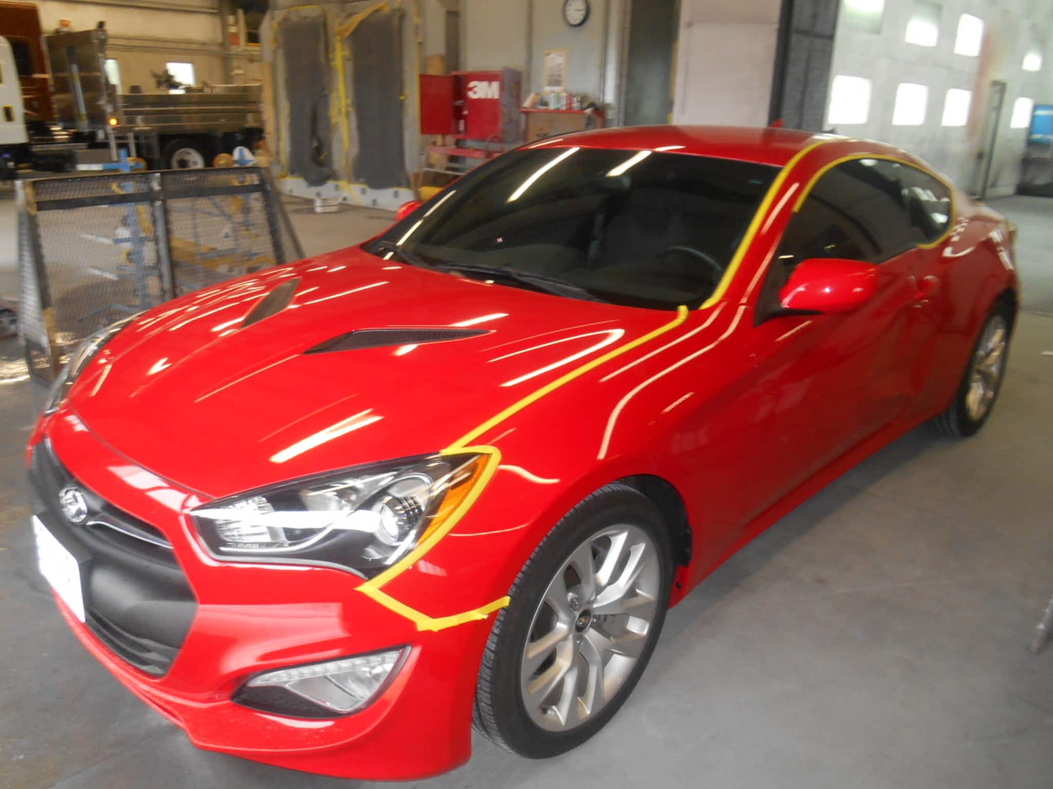 Fix Auto Kitchener (Royal Auto Body) Kitchener, ON 125 Lennox Lewis