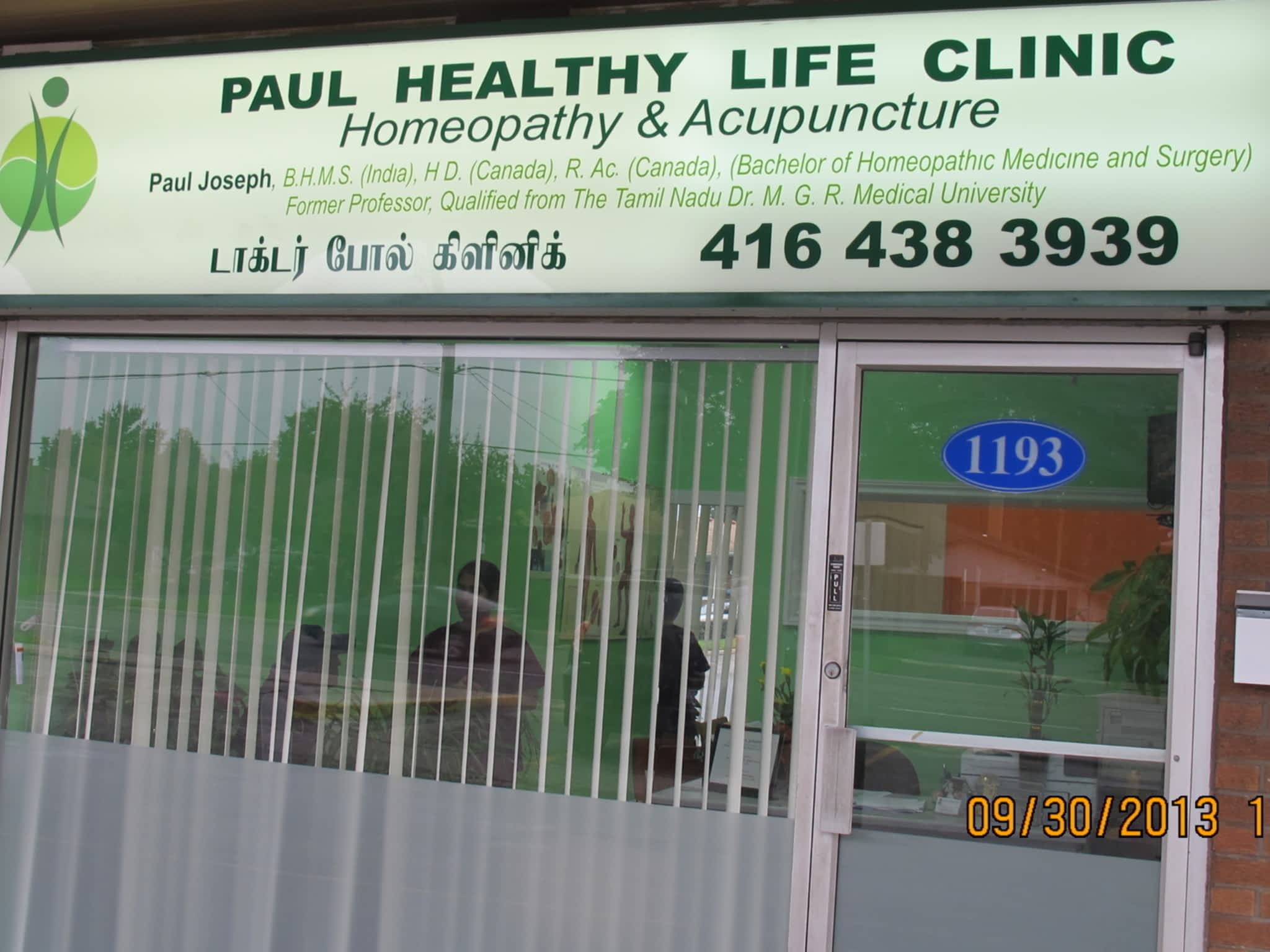 photo Dr Paul Healthy Life Clinic
