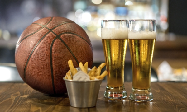 Enjoy the game and a cold one at these Ottawa sports bars