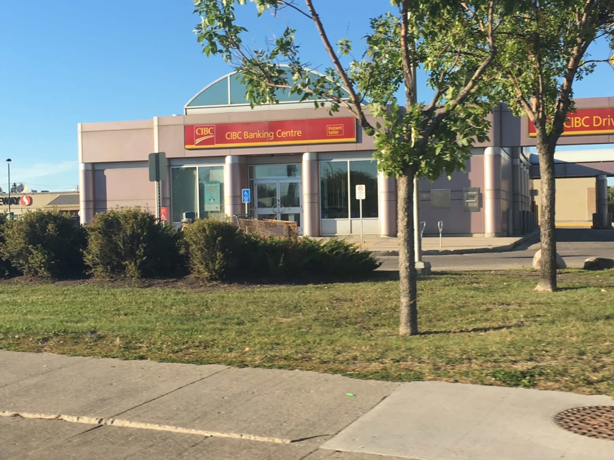 photo CIBC Branch with ATM