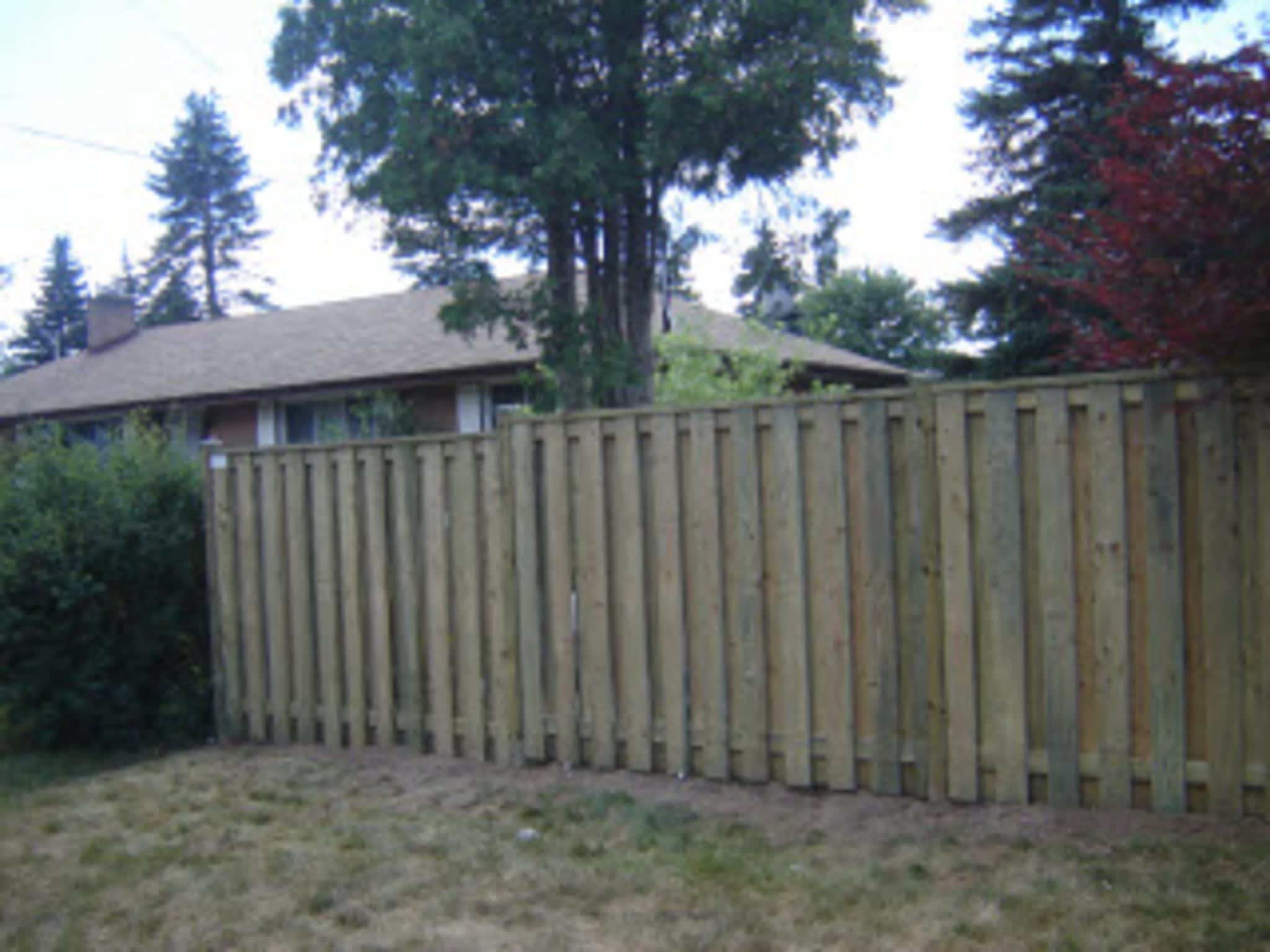 photo Crispline Fence Systems