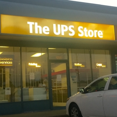 The Ups Store  - Courier Service