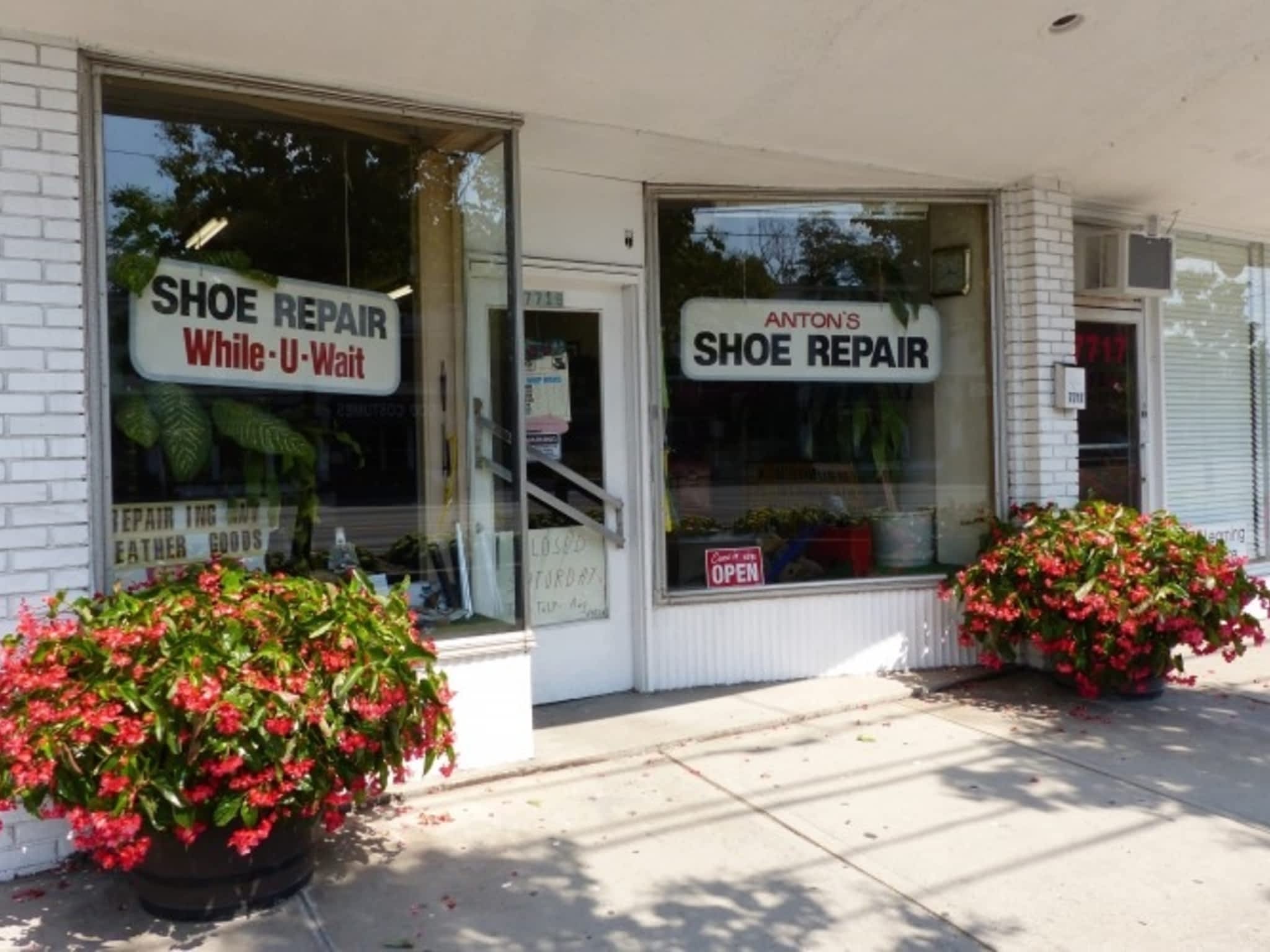 photo Anton's Shoe Repair