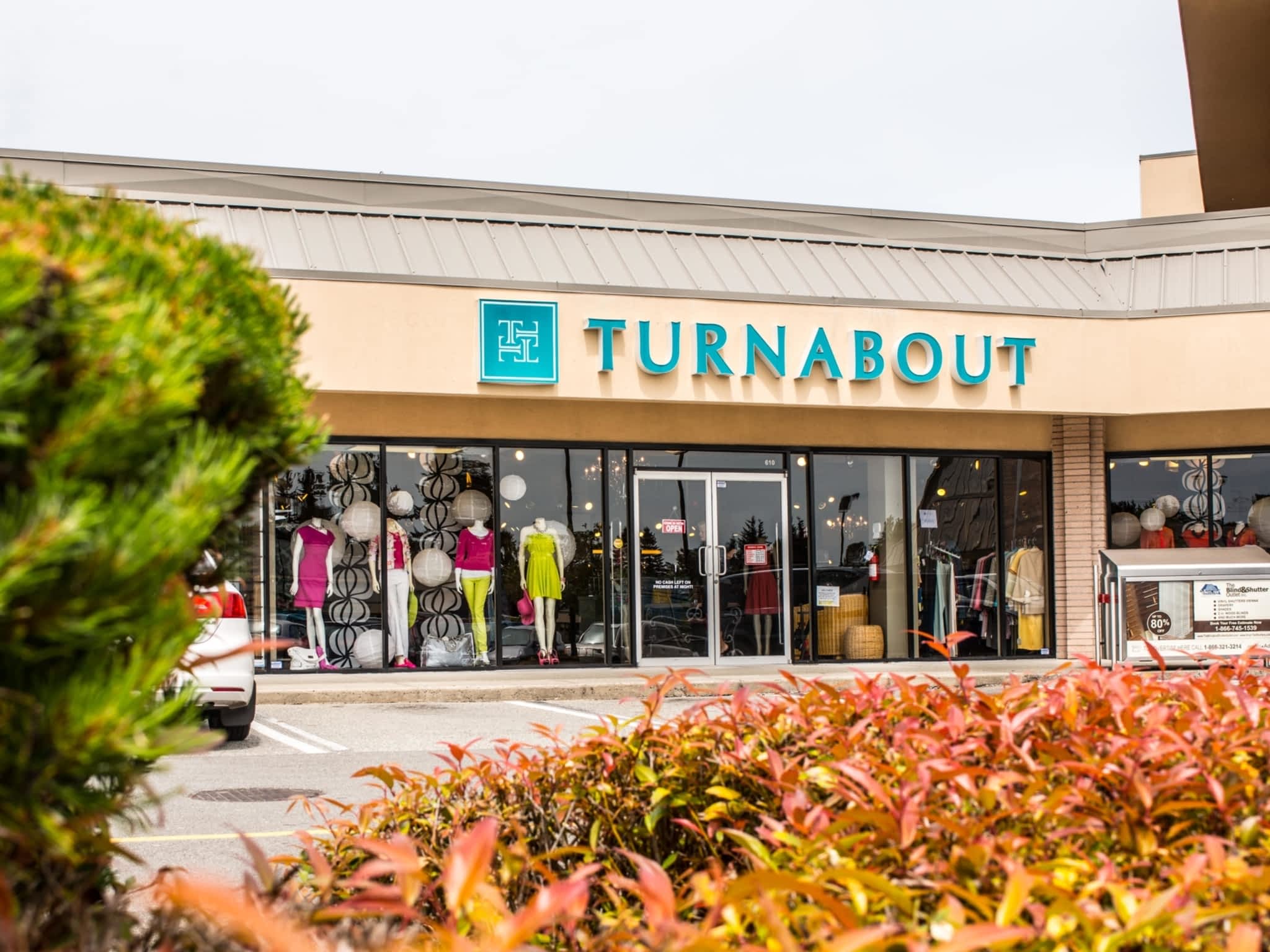 photo Turnabout Luxury Resale