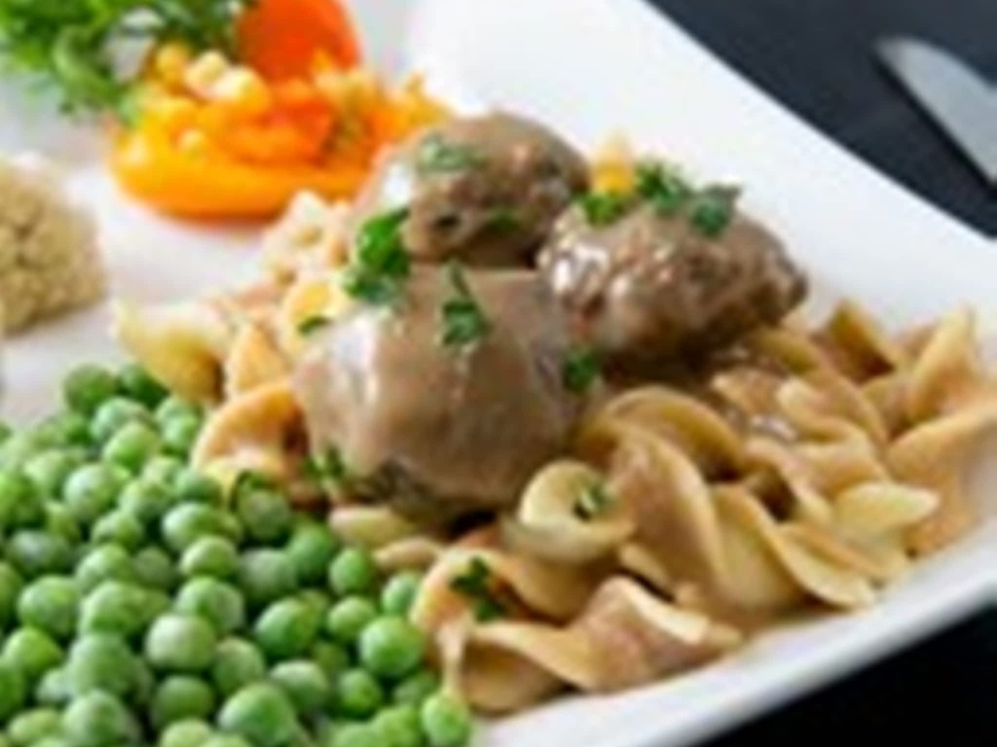 photo Mae's Elite Foods & Catering Inc