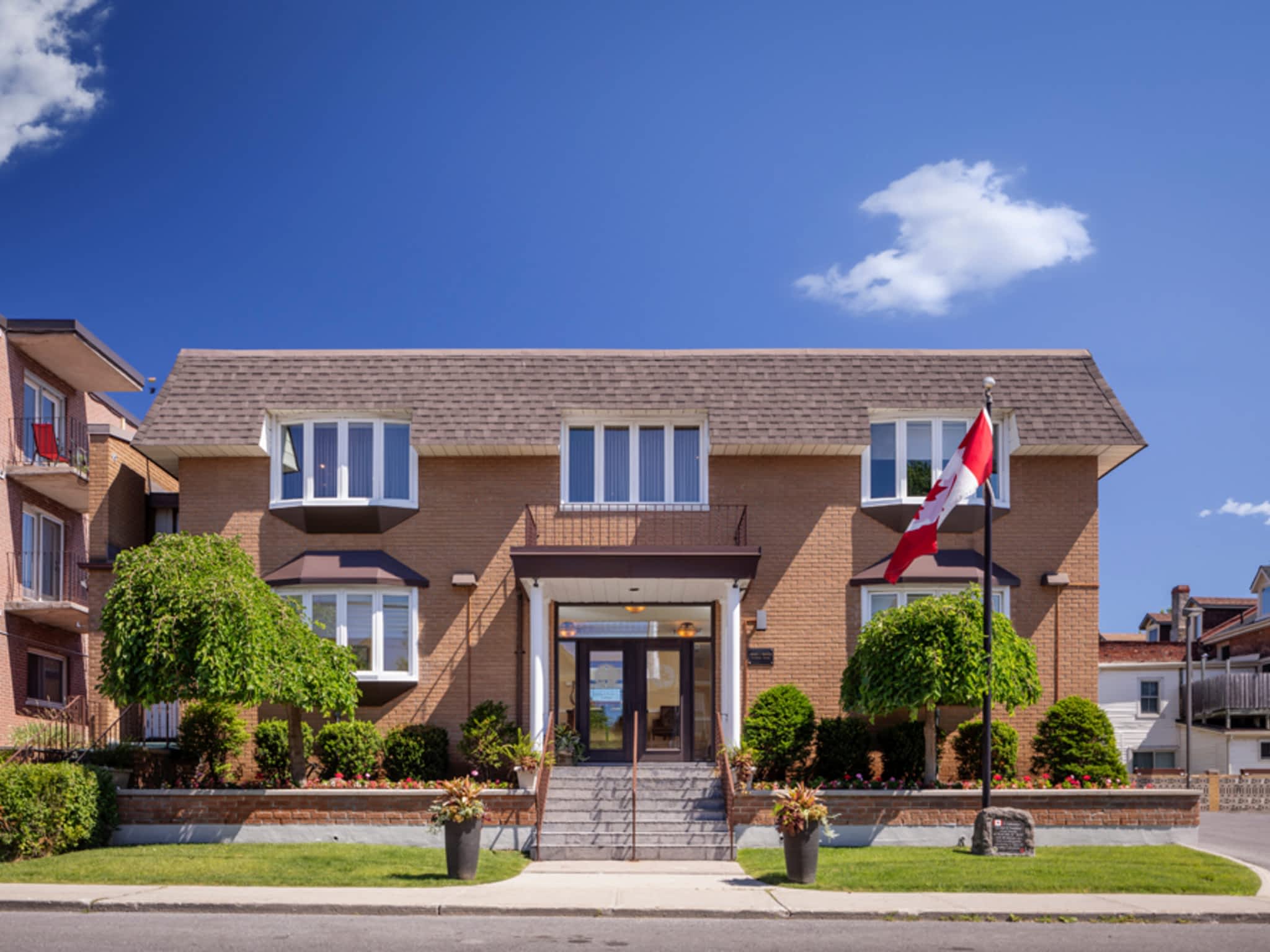 photo Gordon F. Tompkins Funeral Home - Central Chapel