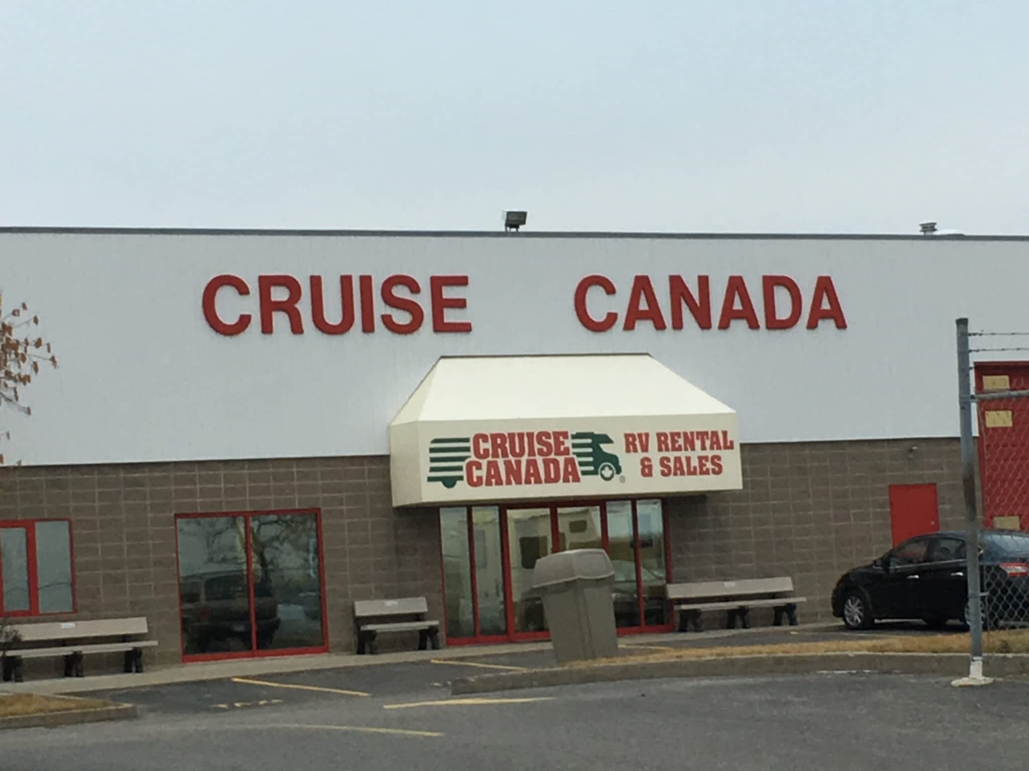 photo Cruise Canada Motorhome Rental & Sales