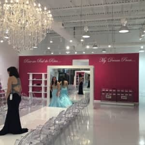 robe bal laval