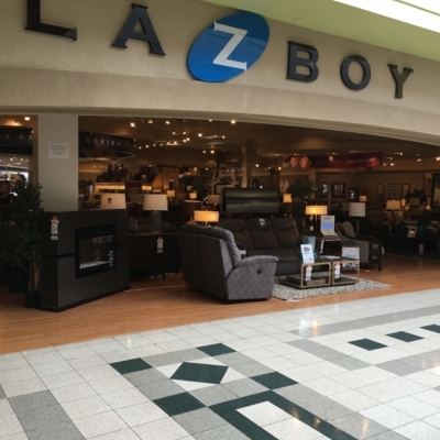 lazy boy outlet store near me