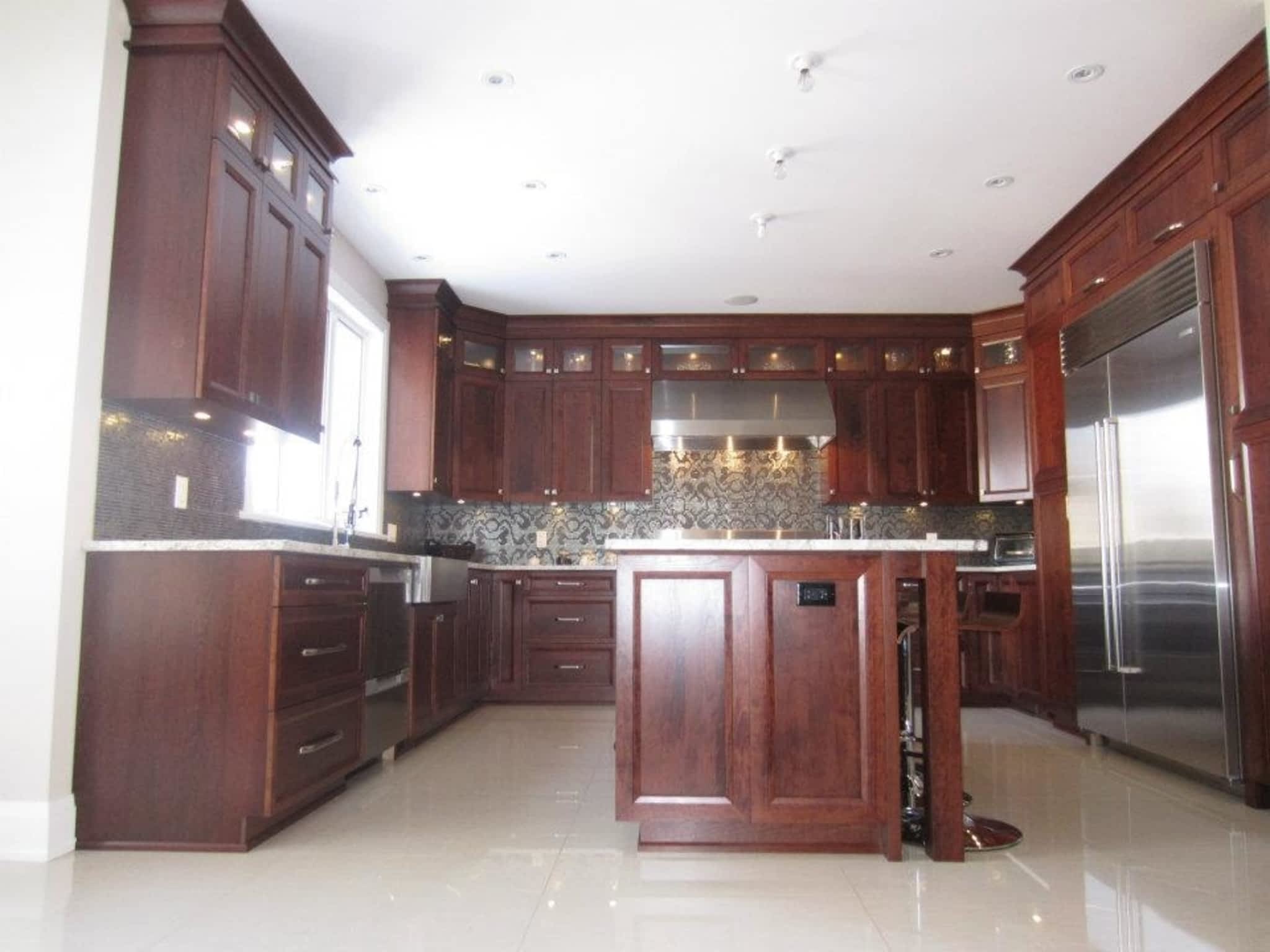 photo Cutwell Kitchens & Custom Millwork