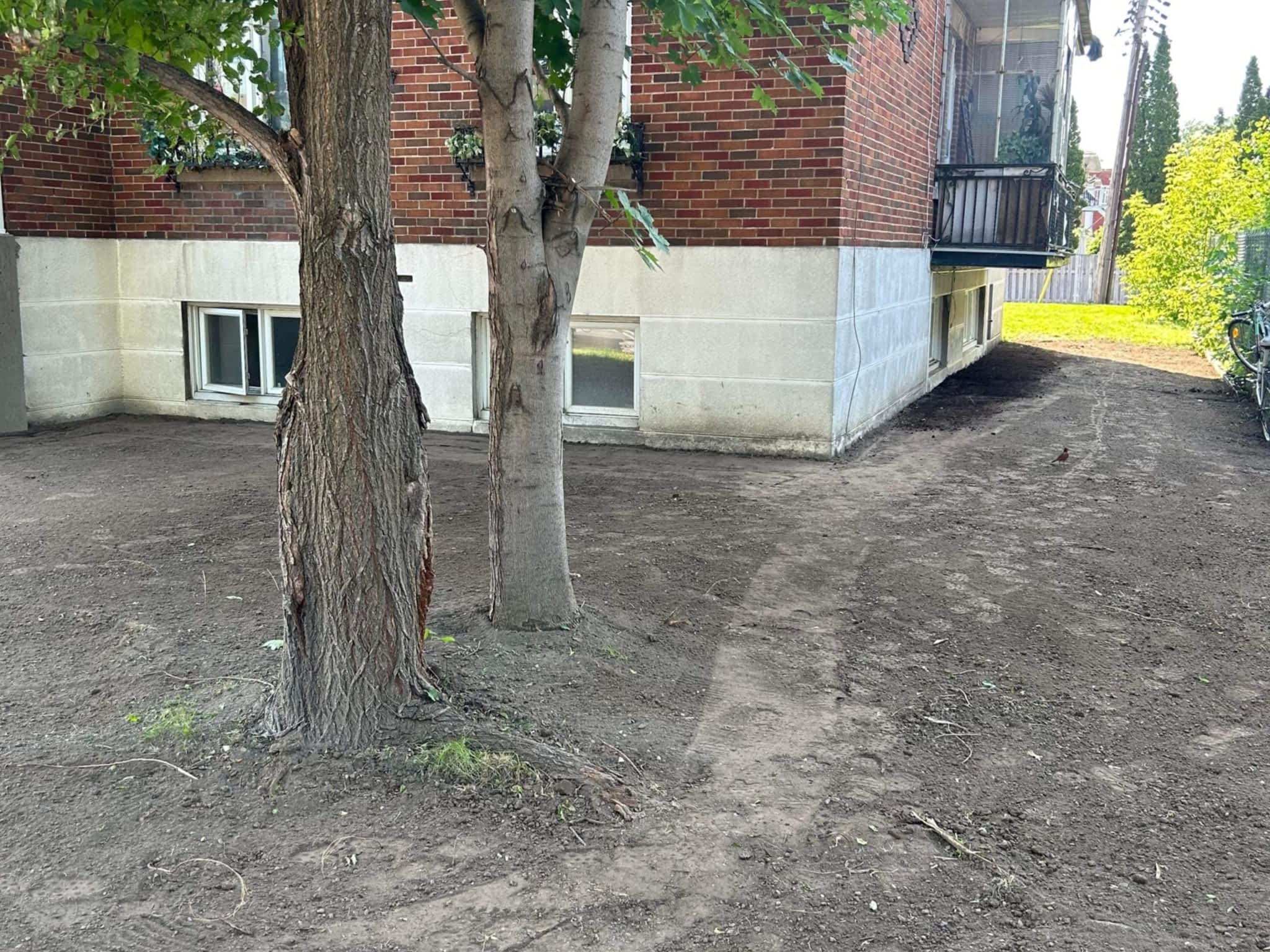 photo Groupe Novacore Inc. - Terrassement, Pavé-uni, Pose de Tourbe Repentigny