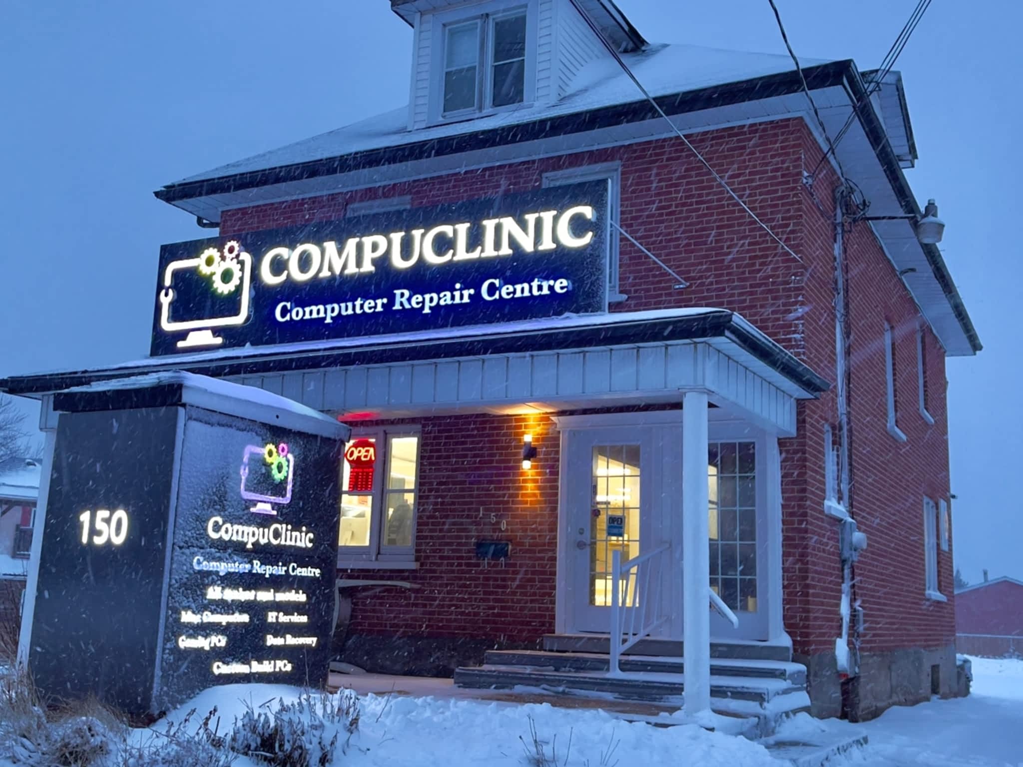 photo CompuClinic