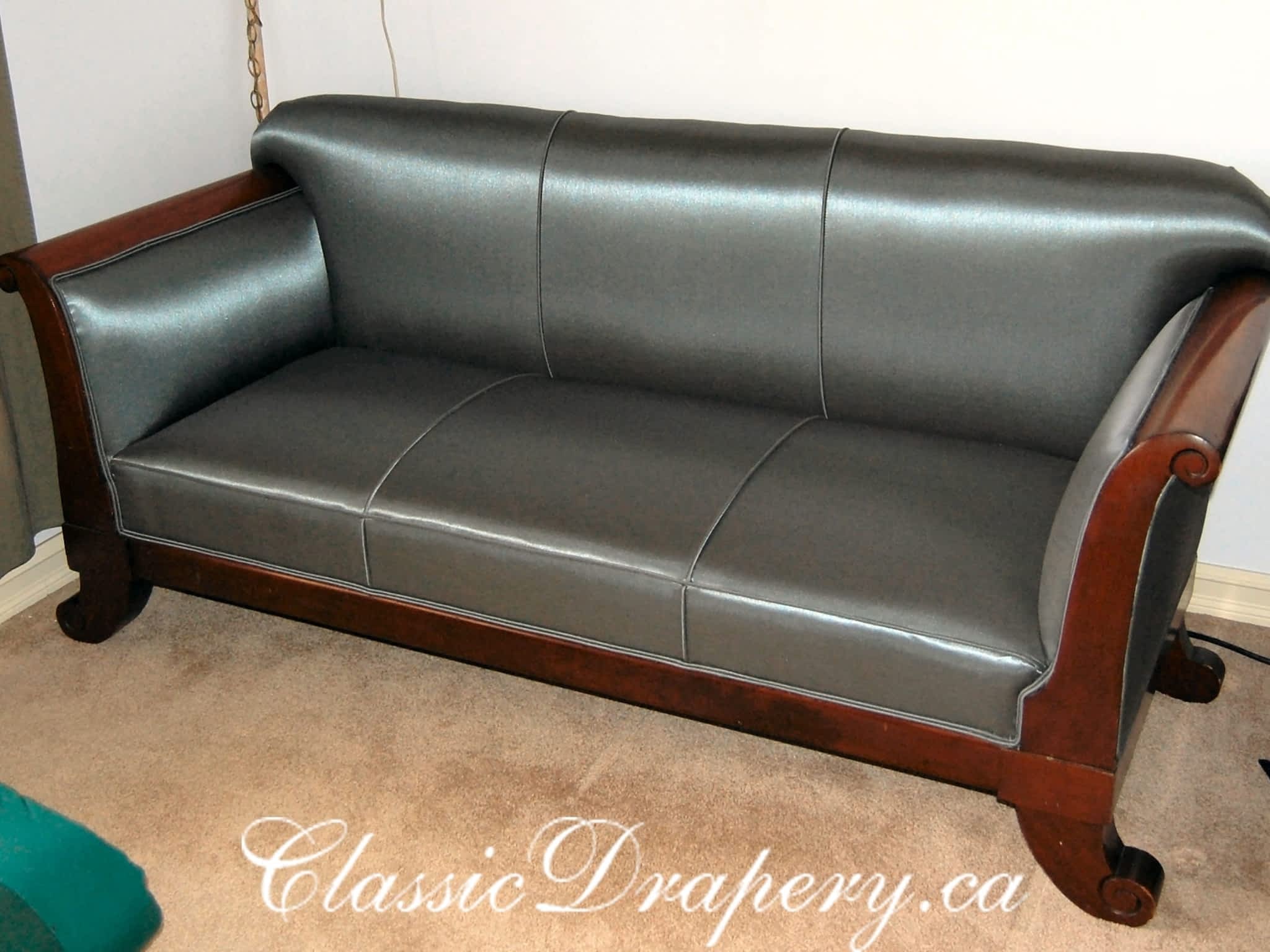 photo Classic Drapery & Upholstery