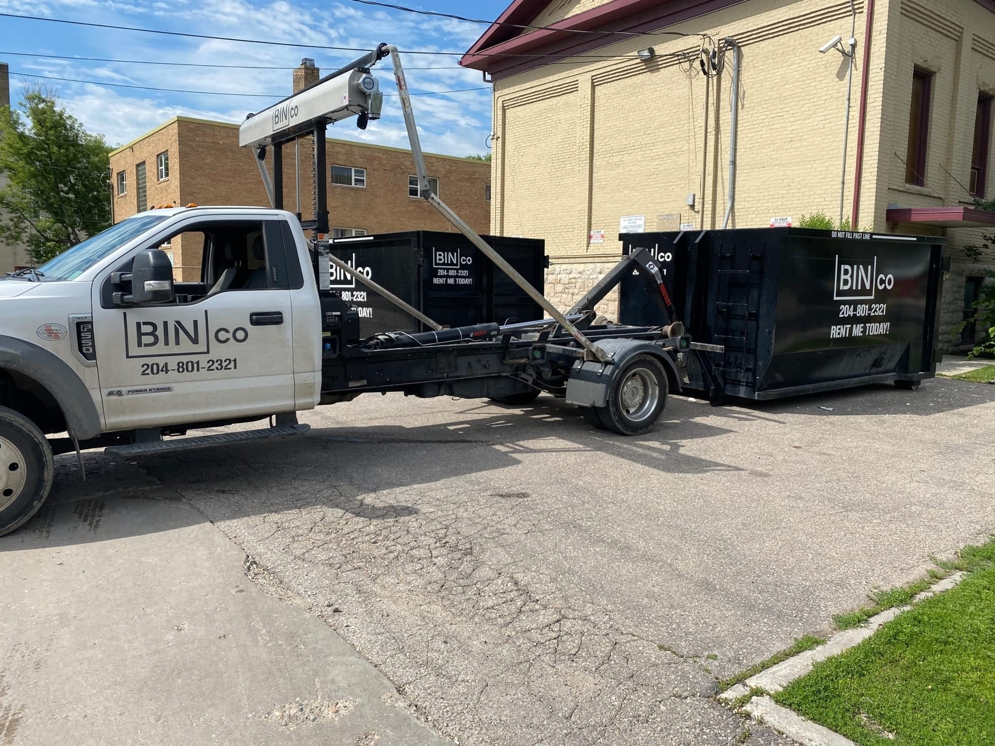 photo BINco Refuse & Recycle Ltd.