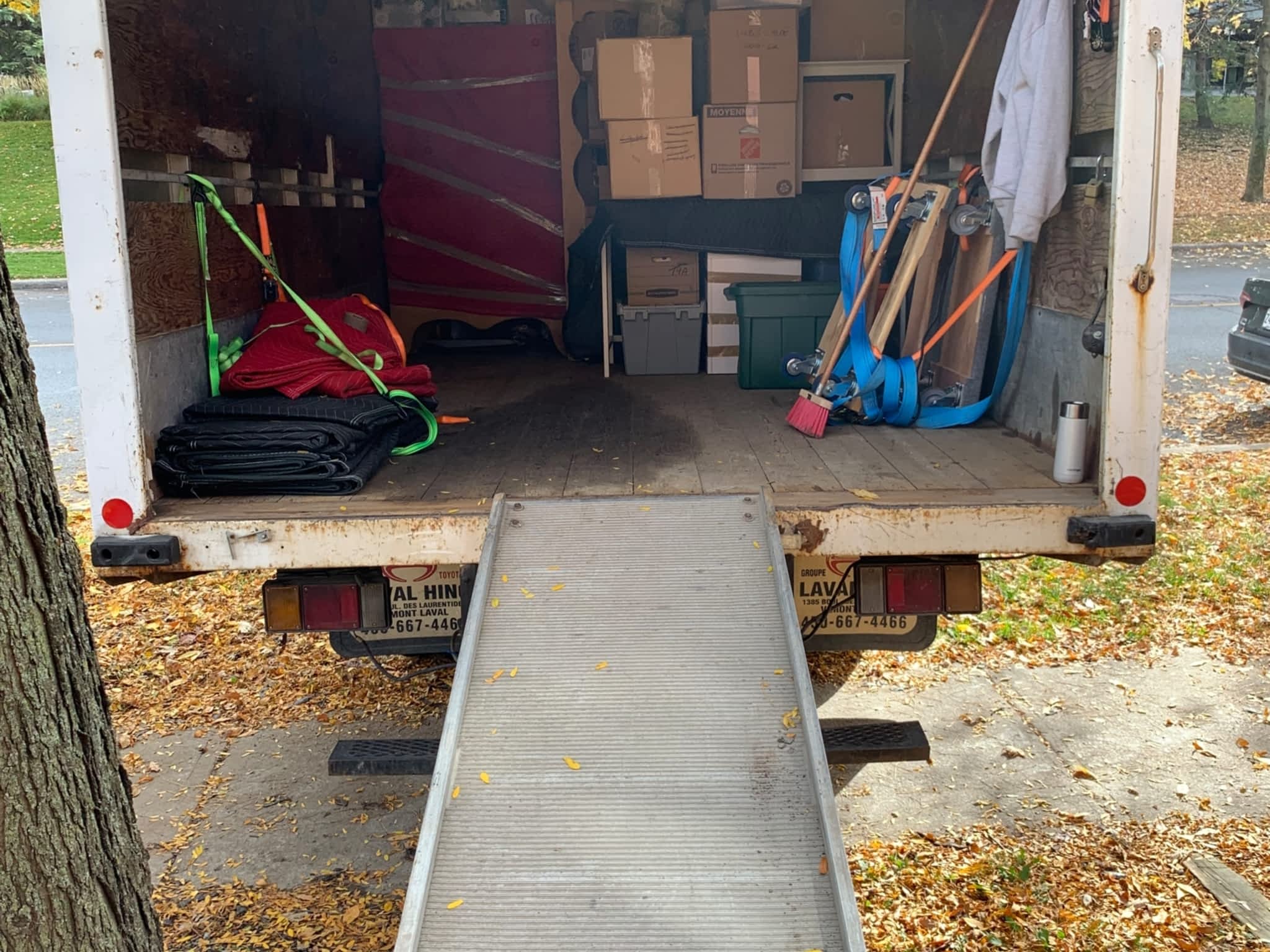 photo First Class Movers