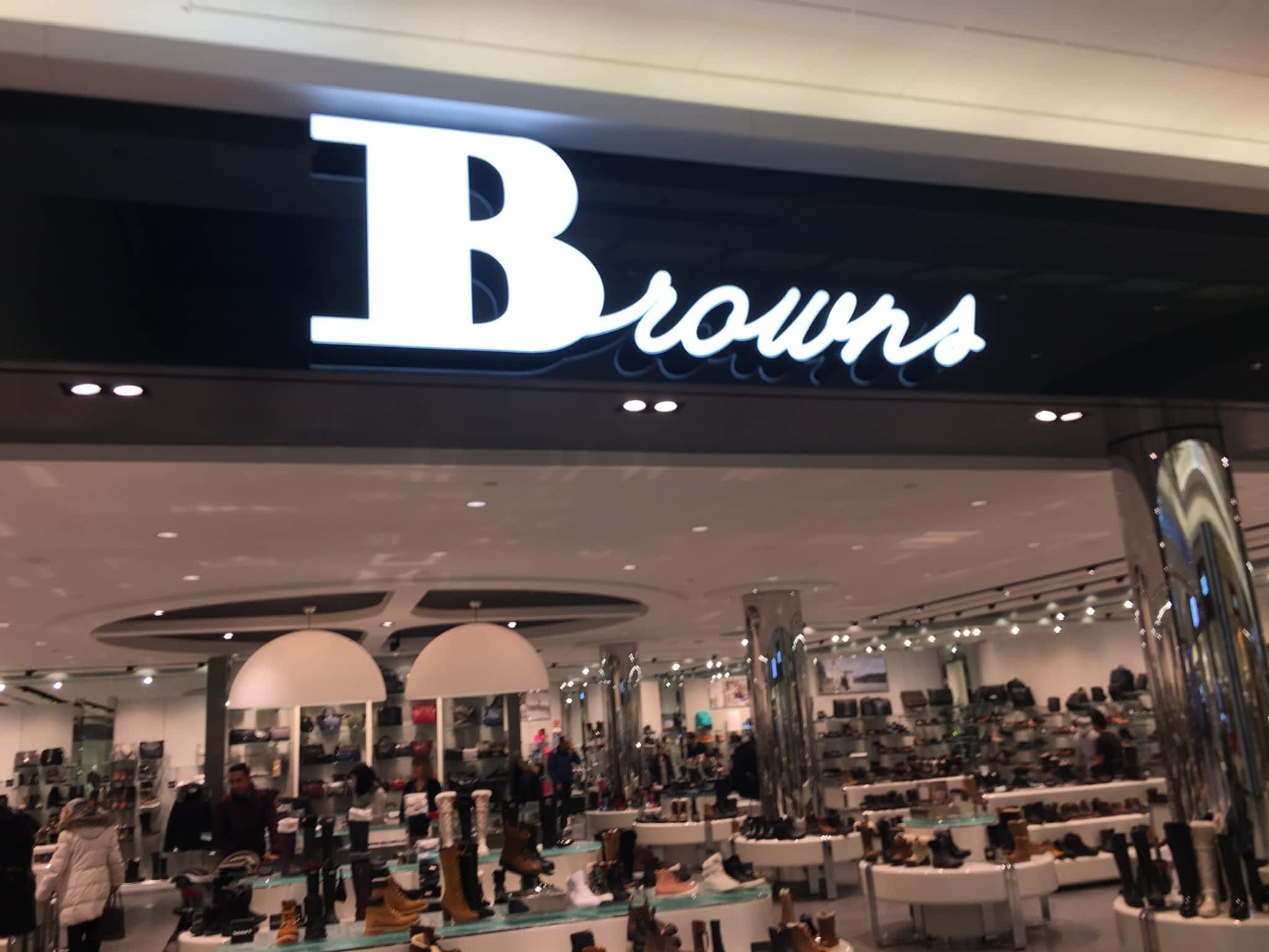 photo Browns Shoes Inc