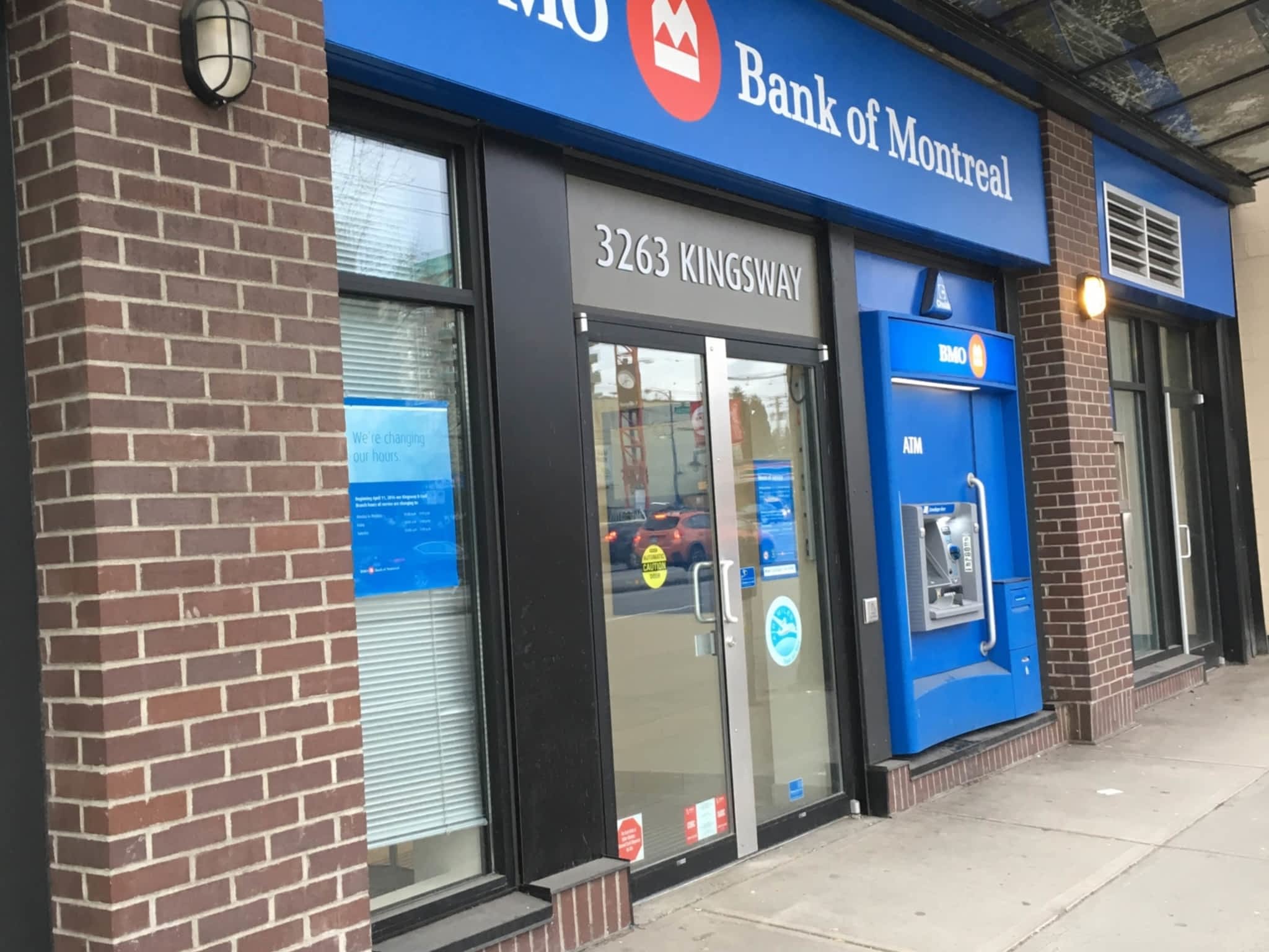 photo BMO Bank Of Montreal Vancouver Branches Kingsway & Cecil