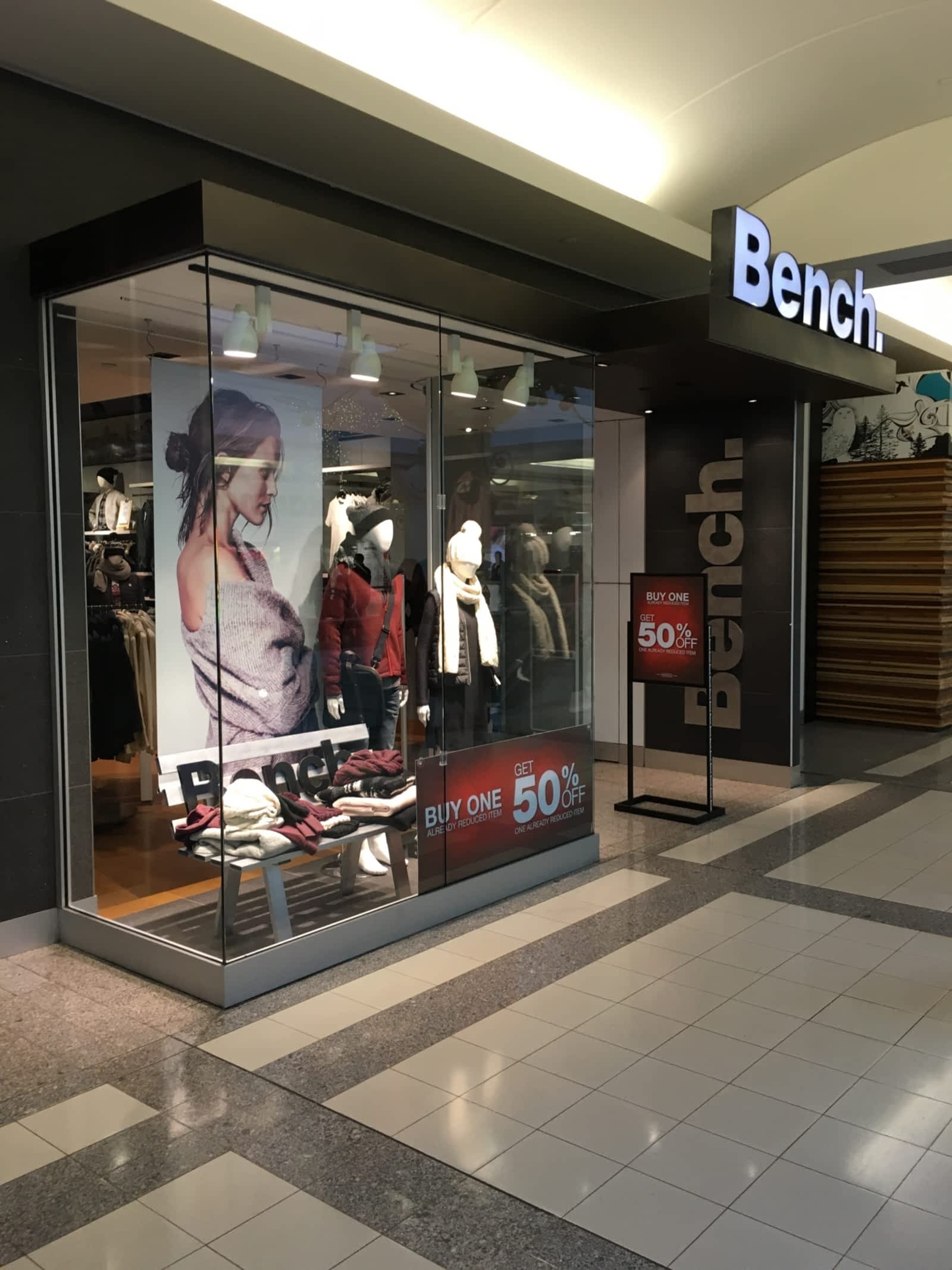 Bench Opening Hours 2132 4700 Kingsway Burnaby Bc