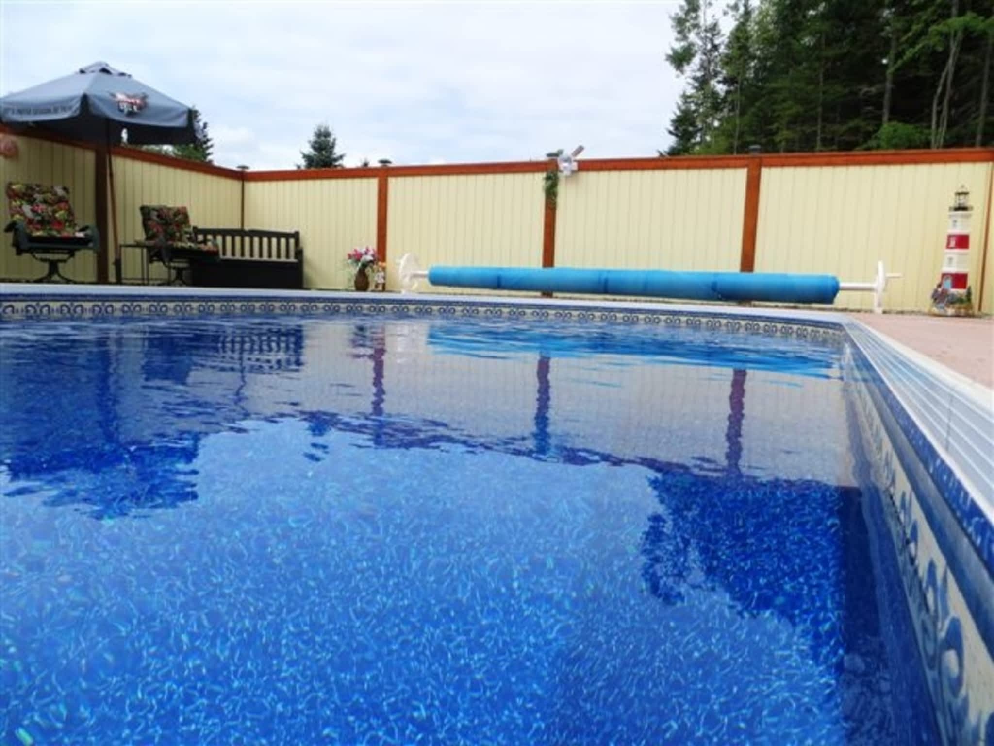 photo Eagles Pool Services