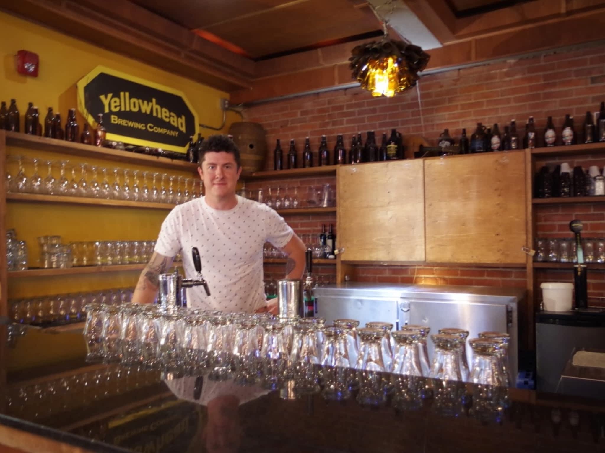 photo Yellowhead Brewing Co