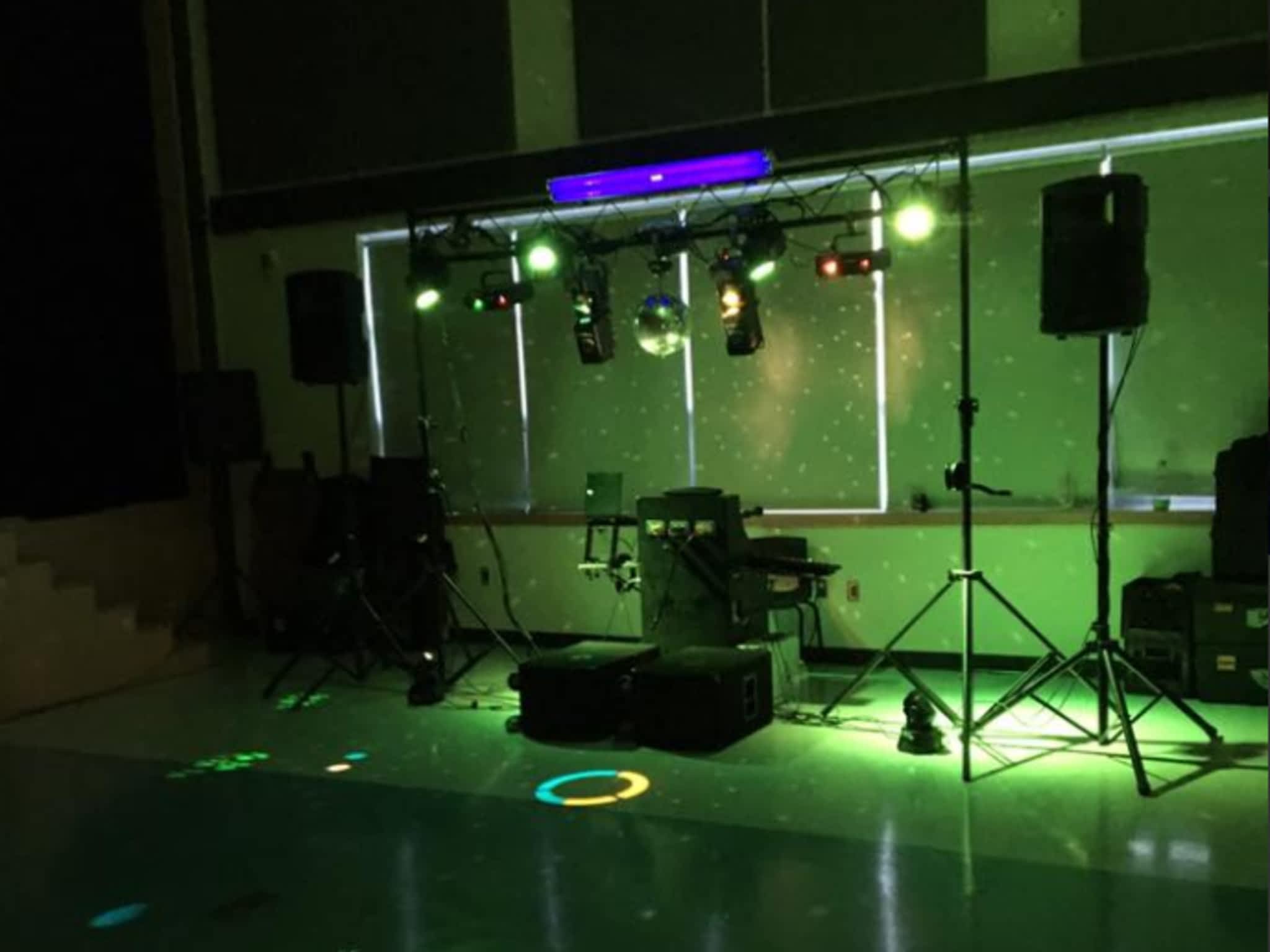 photo DJ Dave Services