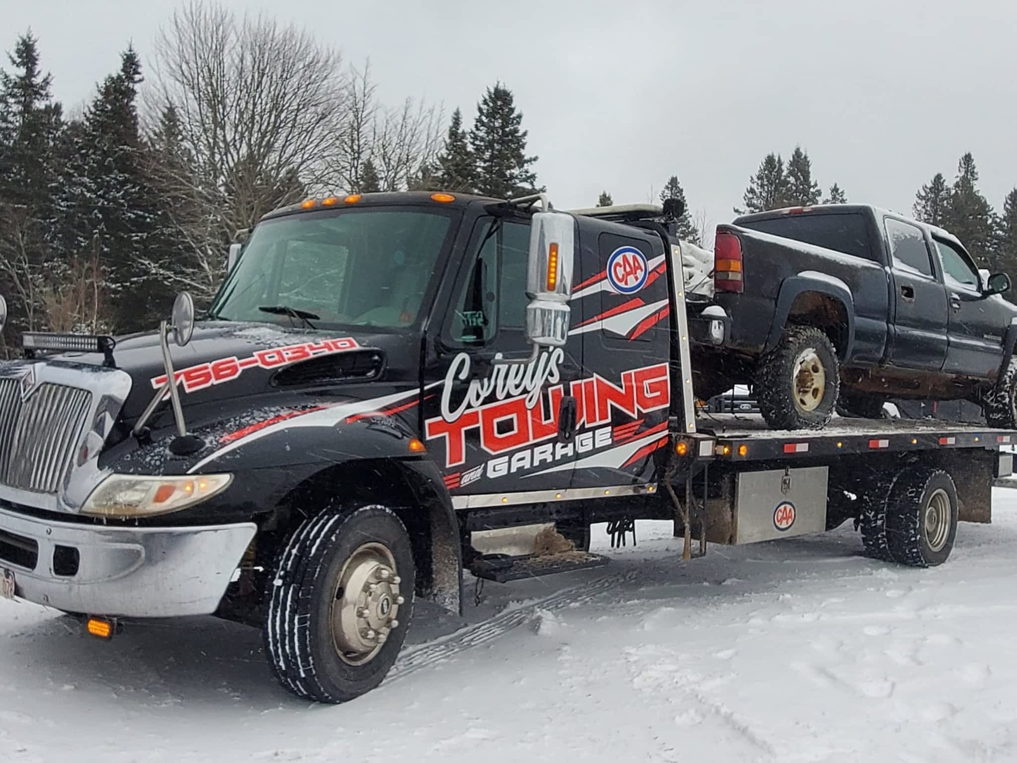 photo Corey's Towing
