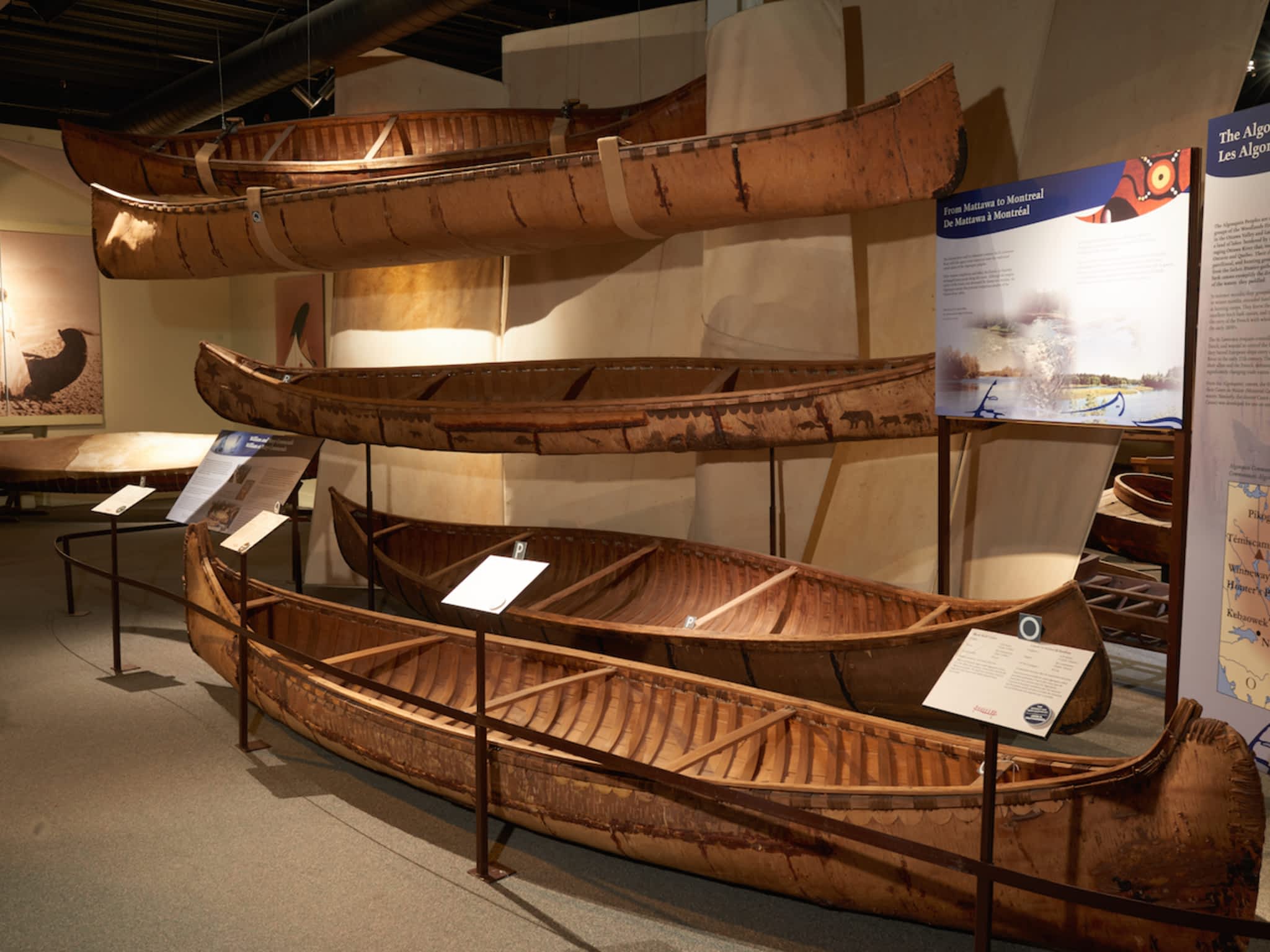 photo Canadian Canoe Museum