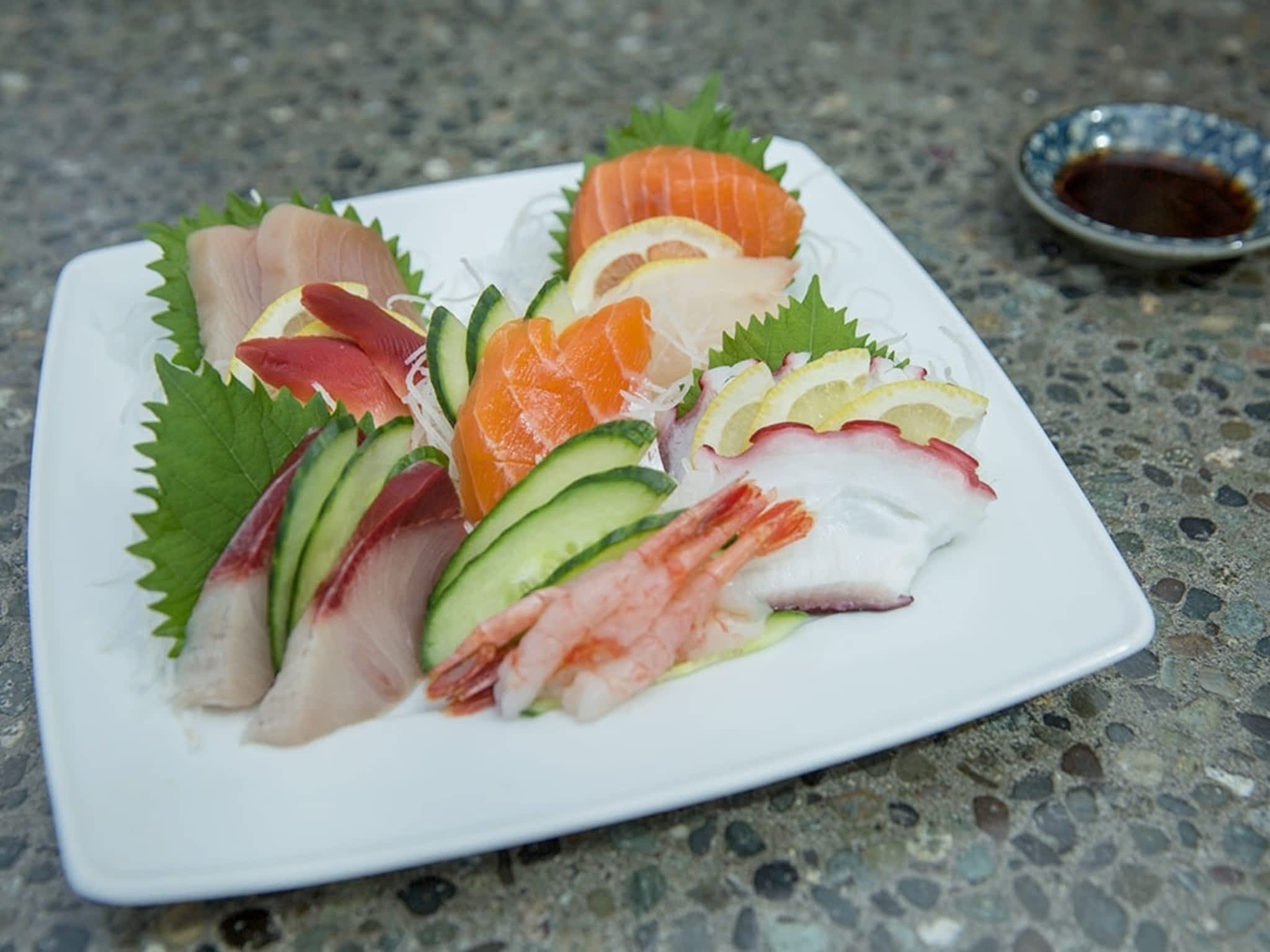 photo Honjin Yaletown Sushi Restaurant