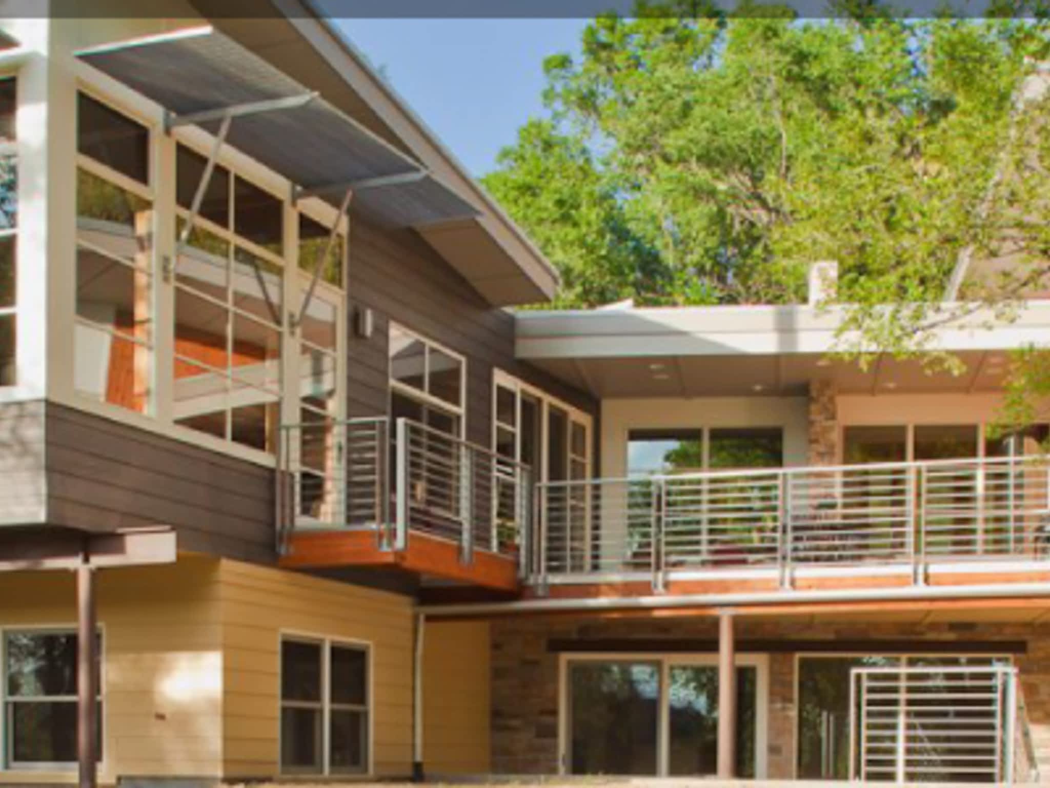 photo Glenmore Windows & Doors