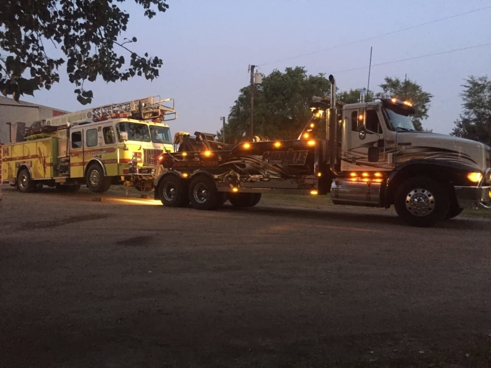 photo Emergency Roadside Service Towing & Recovery