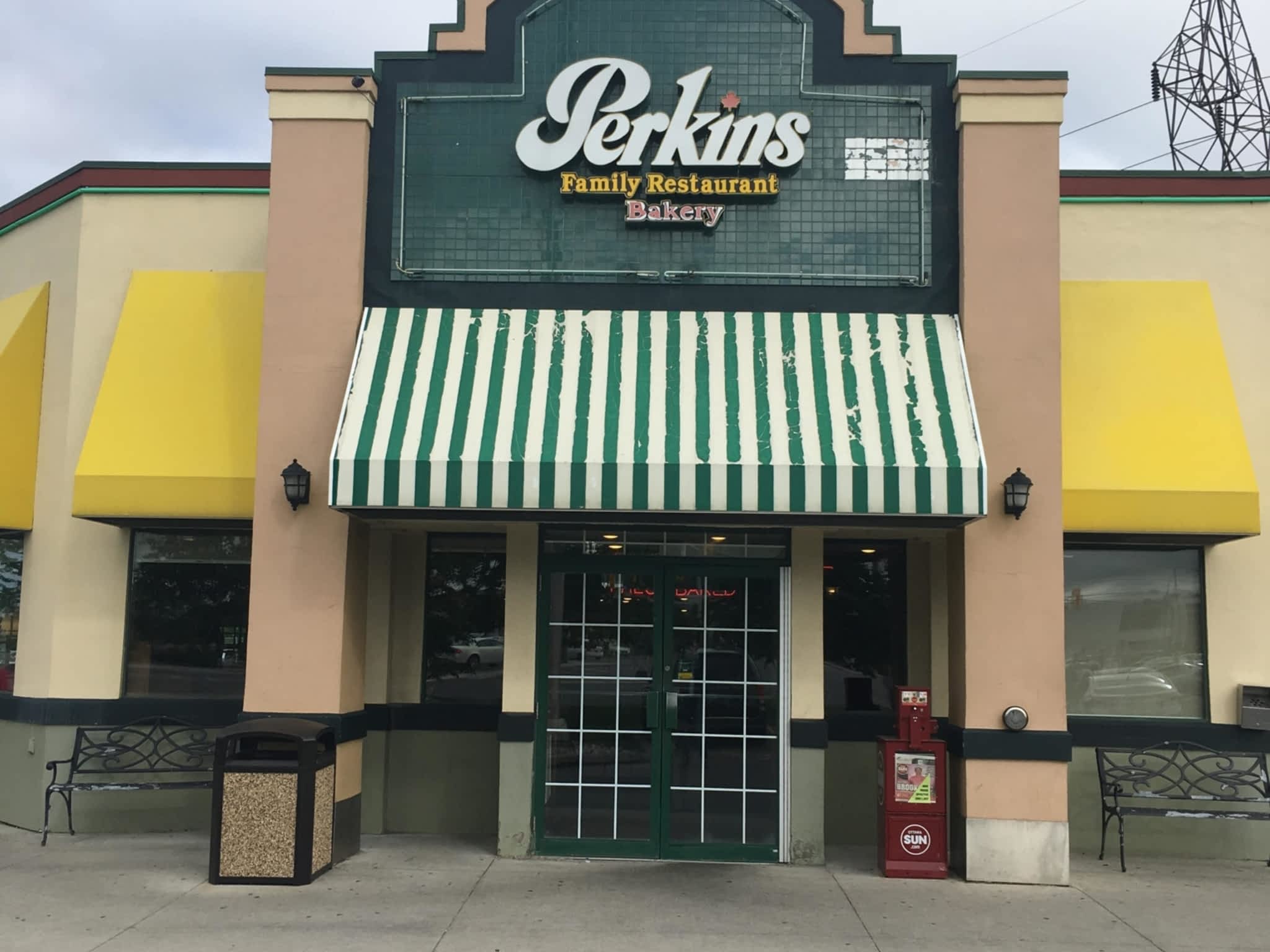 photo Perkins Restaurant & Bakery