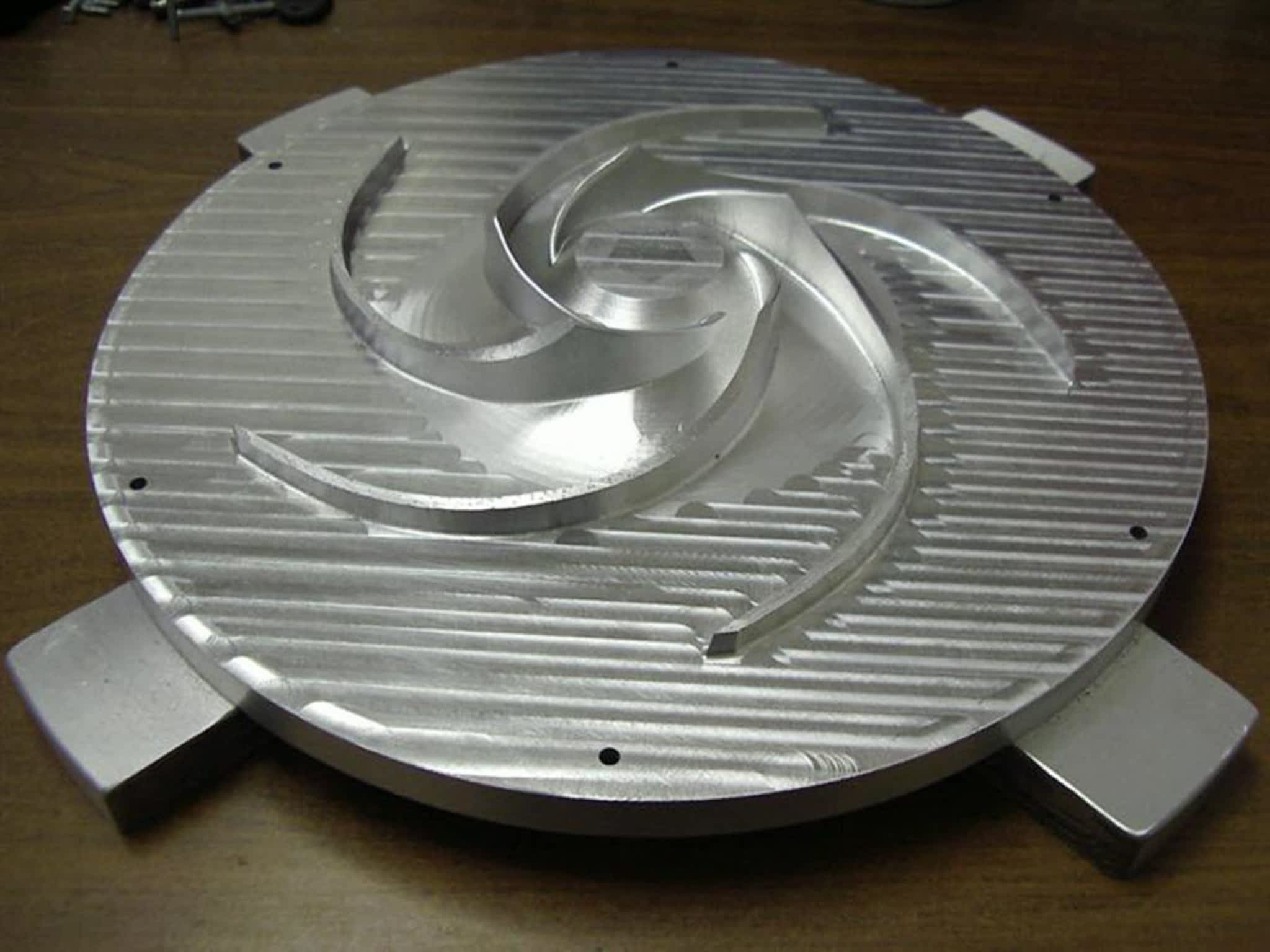 photo Lismould Patterns Inc