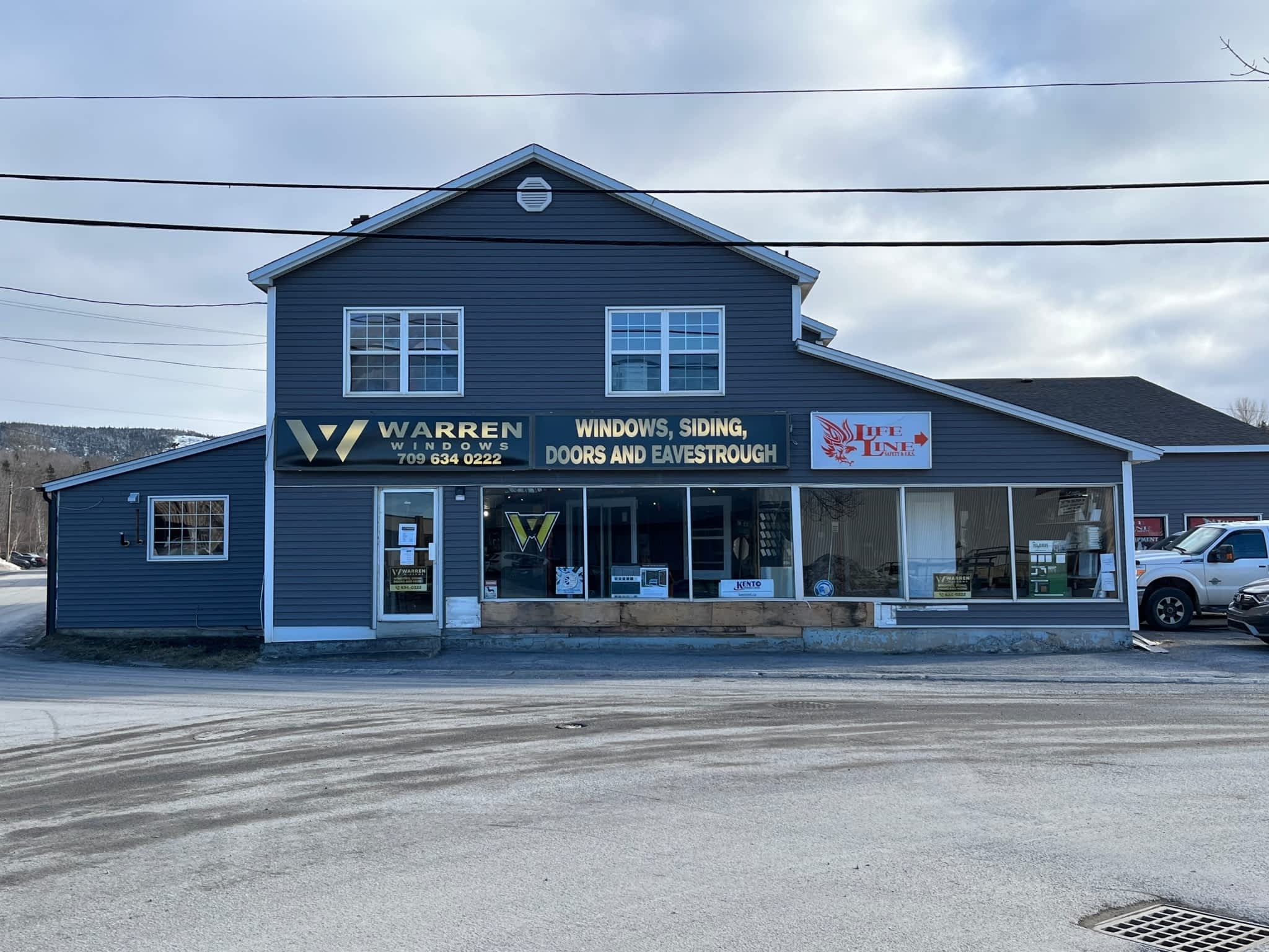 photo Warren Windows