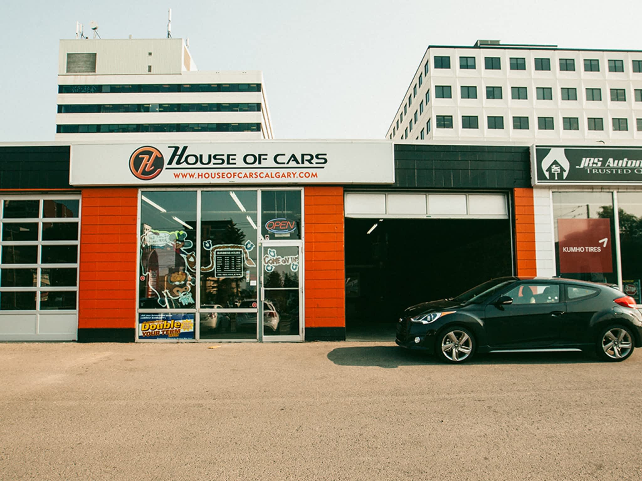 photo House of Cars