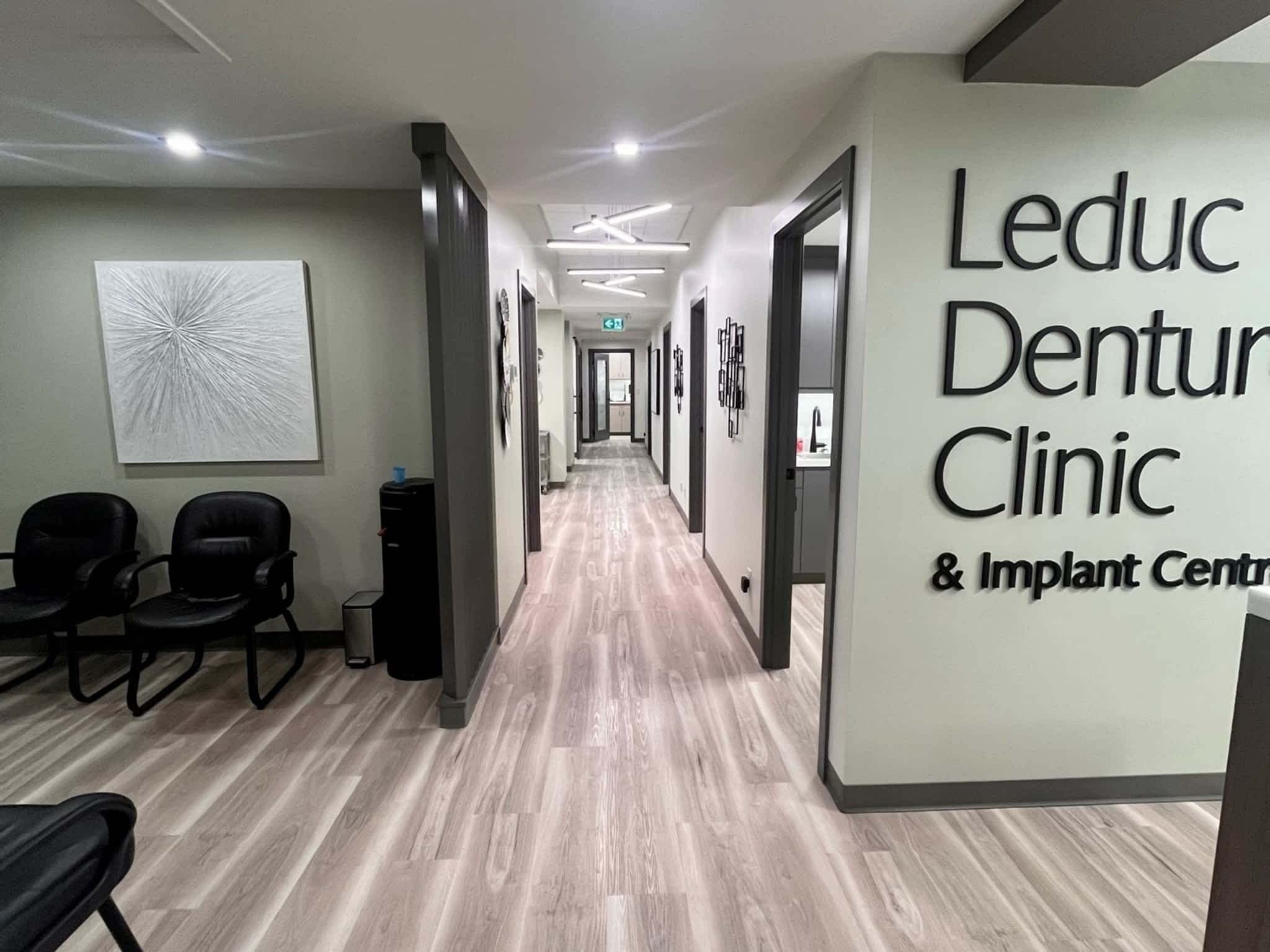 photo Leduc Denture Clinic