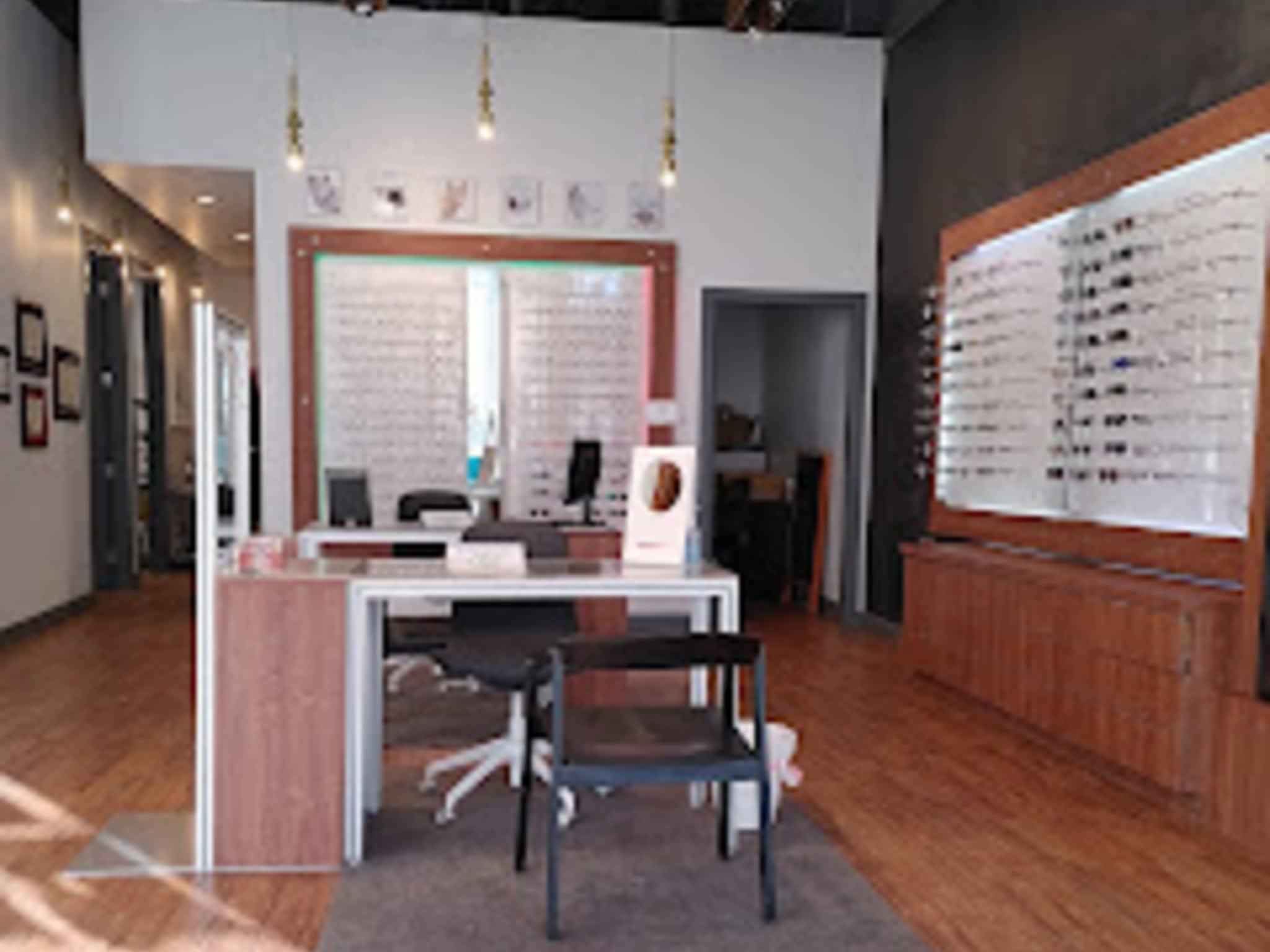 photo Eye Q Optometry