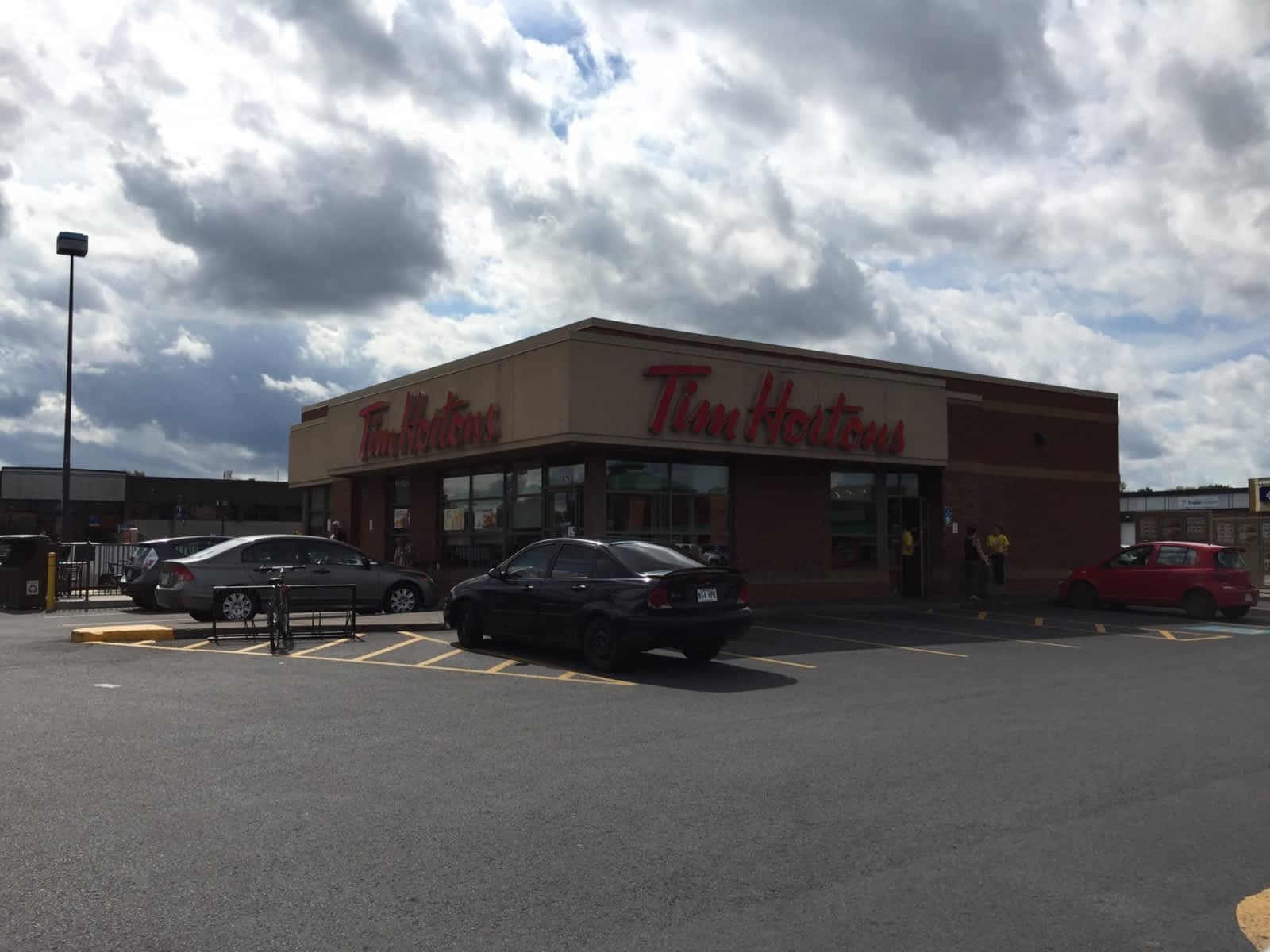 Tim Hortons Menu, Hours & Prices 370, Boul. Du Seminaire Nord, St