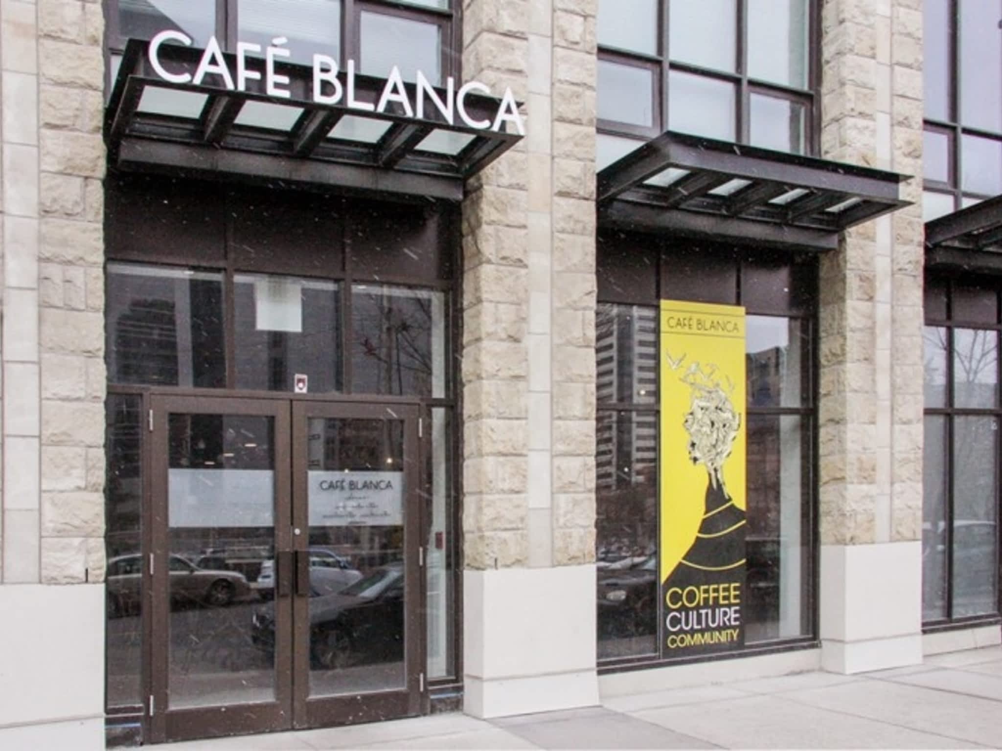 photo Cafe Blanca