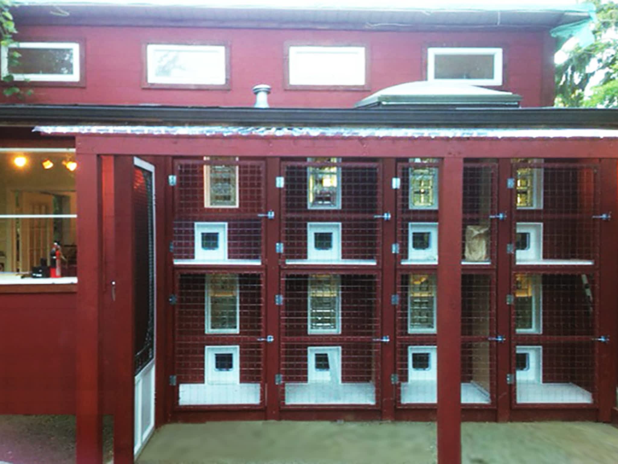 Comfy Cat Kennel Qualicum Beach, BC 5320 Island Hwy W Canpages