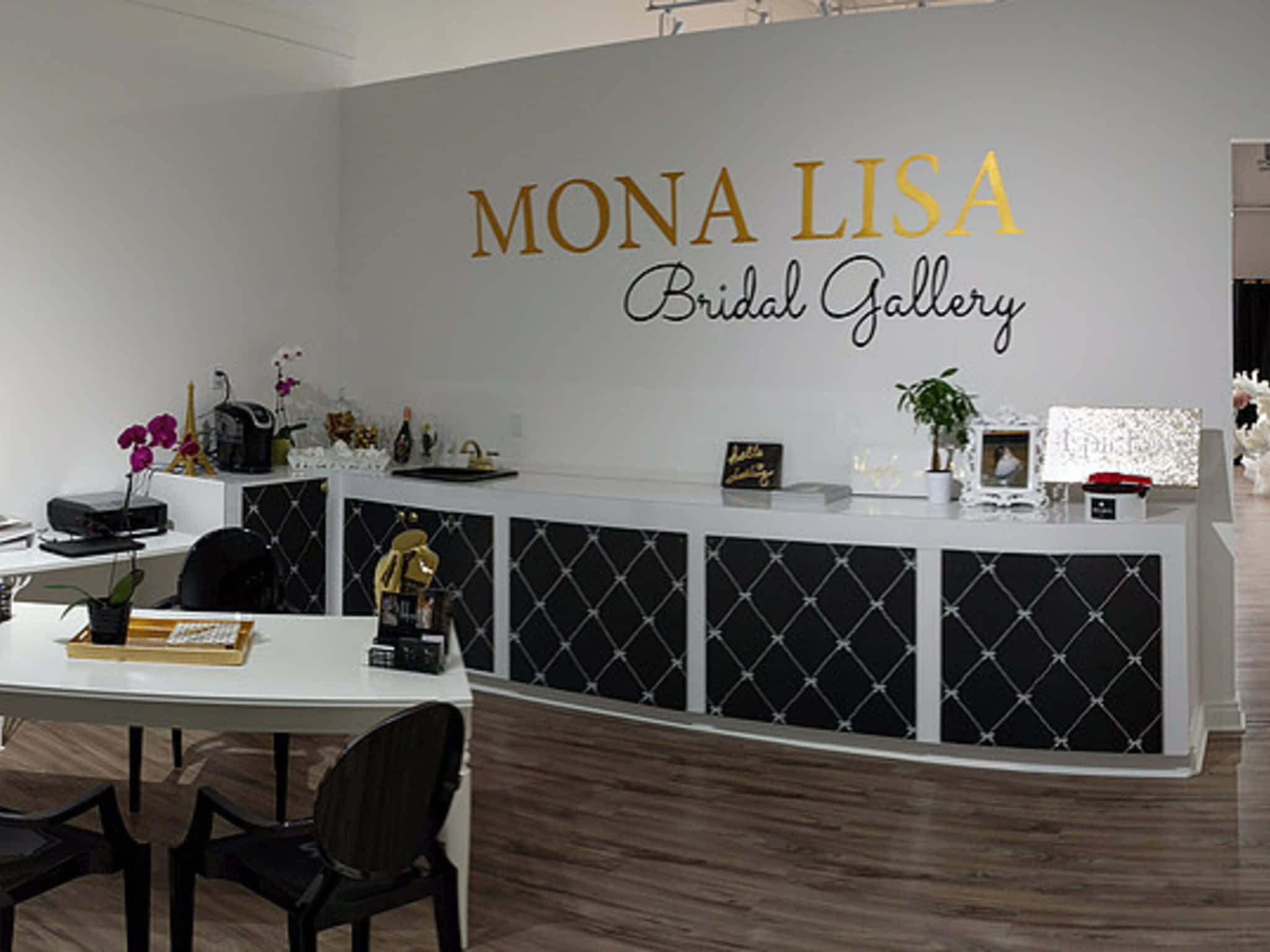 photo Mona Lisa Bridal Gallery